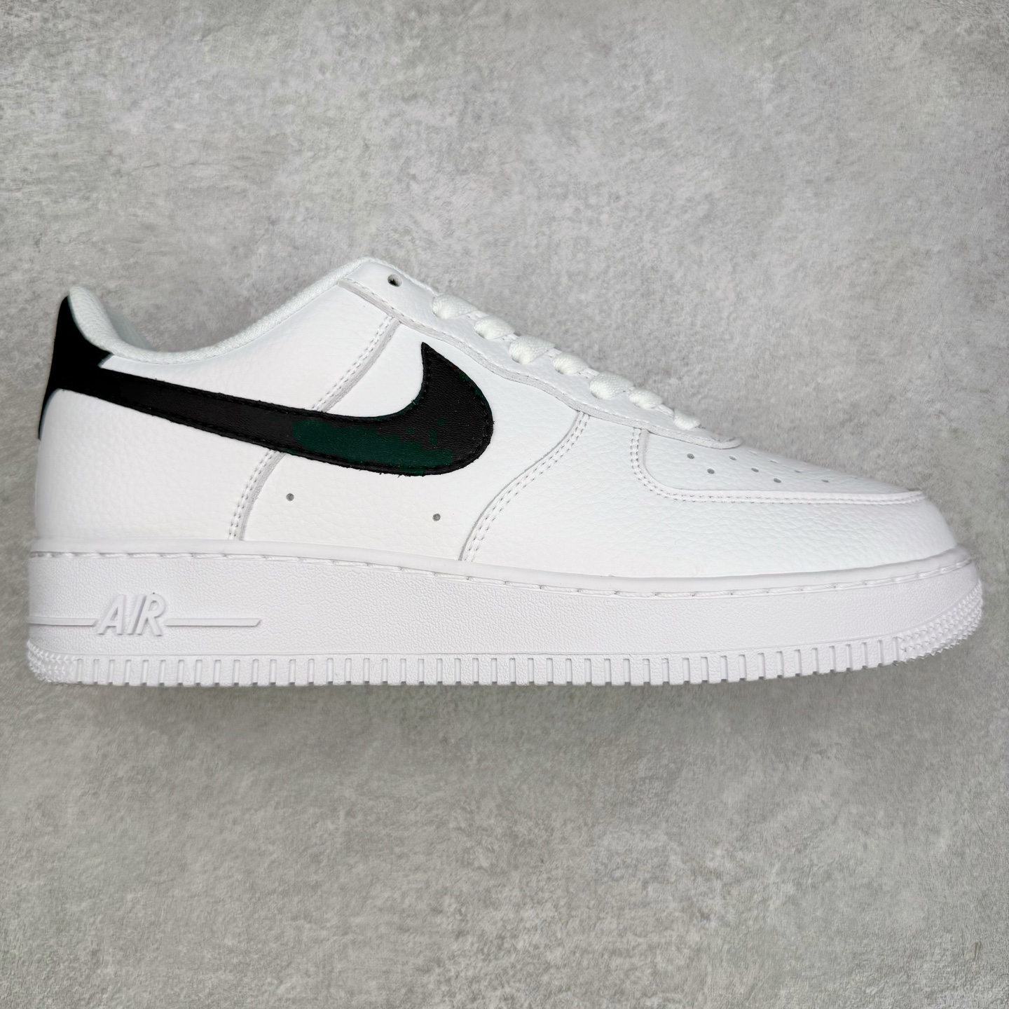 ＃福利特价‼️
NK Air Force 1´07 Low 空军一号低帮百搭休闲运动板鞋 CT2302-