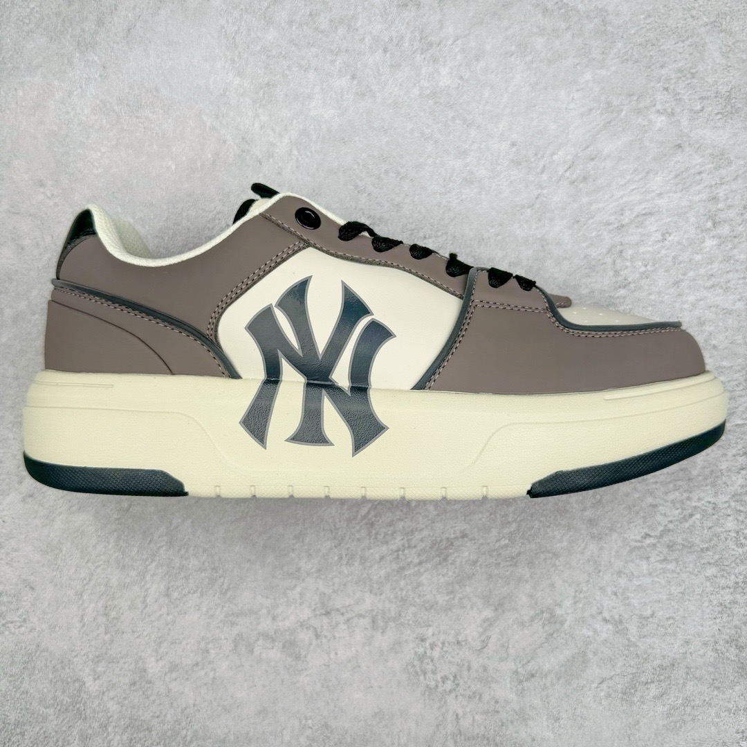 图片[3]-＃PB过验版福利 MLB 系列复古印花老爹鞋系列低帮轻量增高厚底百搭休闲运动慢跑鞋 Korea韩国联名NY美国榄球纽约洋基队限定 目前可过轻松秒过各类鉴定 能操作的私聊 韩国代购专供 左脚内置NFC感应 区别市面贴纸假芯片 MLB专用菱形双针中底布 重点细节中底布带注胶孔 原厂NFC感应吊牌 支持鉴定 一个两位数 原盒原标 全套原楦原纸板原厂数据开发 中韩文保养标贴 绿色防霉片 平台代购专供 独家一比一RB+MD组合大底 高频后跟小人Logo精准对位立体饱满 正确网布加超迁鞋面 转印中底走线紧密 转印Logo工艺表层防刮不掉色 尺码对应库存明细‼️-选品中心