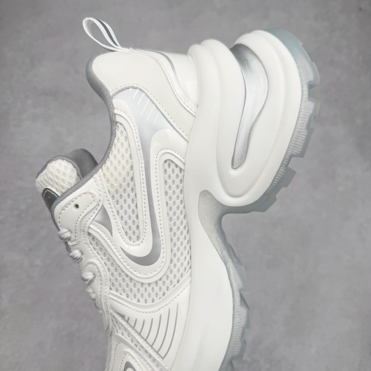 图片[7]-GG-CC 2025赵露思同款果冻底休闲运动厚底增高老爹鞋 广东大厂出品 原版正确大底 全新工艺升级 全套包装 配件齐全 区别市面所有版本 时髦look轻松定格 不费力展现率性氛围 高档银盒 3M反光酷帅机能风不规则设计+7cm增高厚底 大长腿既视感轻松拿捏 GGcc厚底增高简直就是小个子的快乐! 不管怎么搭都敲好看~ 尺码：35 36 37 38 39 40-选品中心