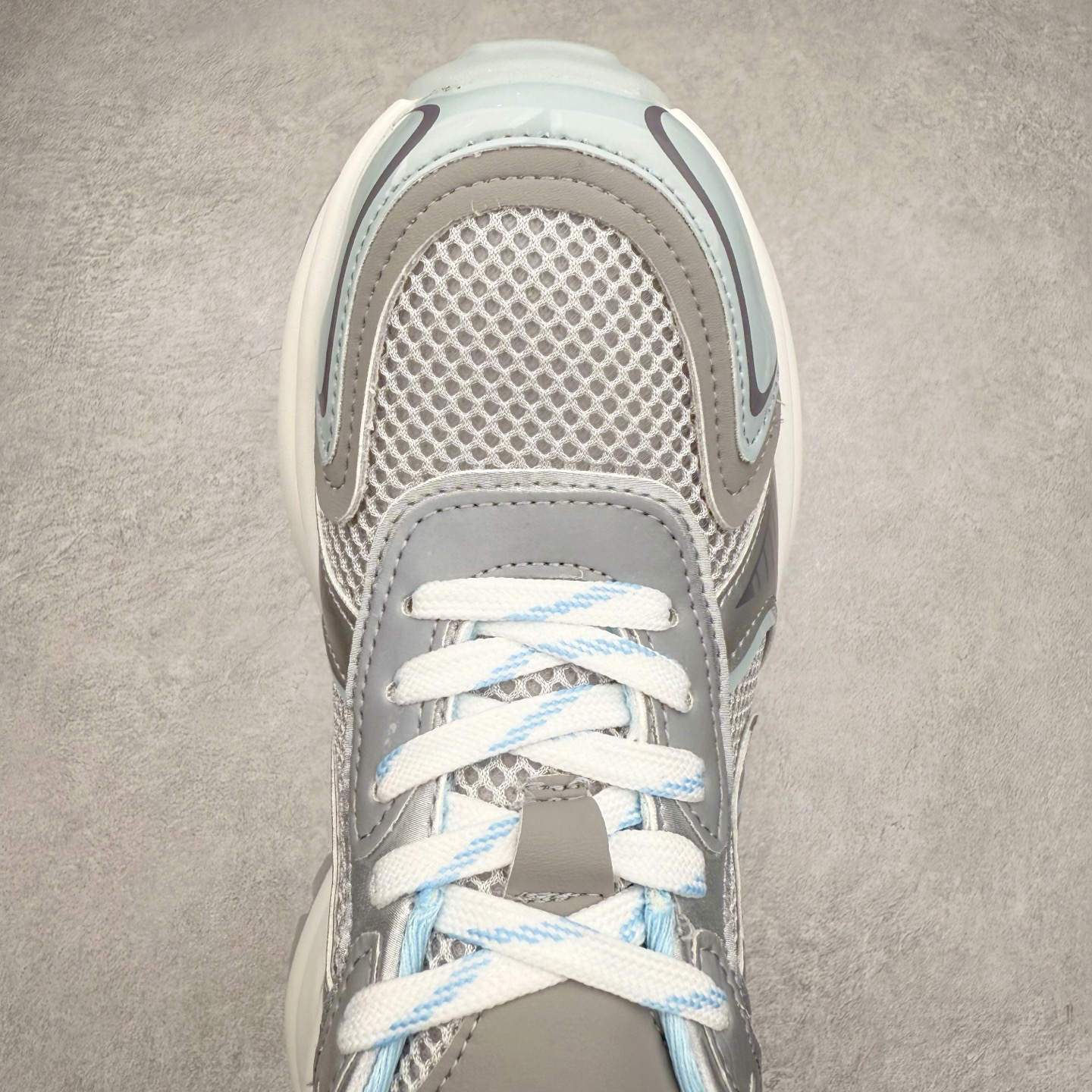 图片[4]-GG-CC 2025赵露思同款果冻底休闲运动厚底增高老爹鞋 广东大厂出品 原版正确大底 全新工艺升级 全套包装 配件齐全 区别市面所有版本 时髦look轻松定格 不费力展现率性氛围 高档银盒 3M反光酷帅机能风不规则设计+7cm增高厚底 大长腿既视感轻松拿捏 GGcc厚底增高简直就是小个子的快乐! 不管怎么搭都敲好看~ 尺码：35 36 37 38 39 40-选品中心