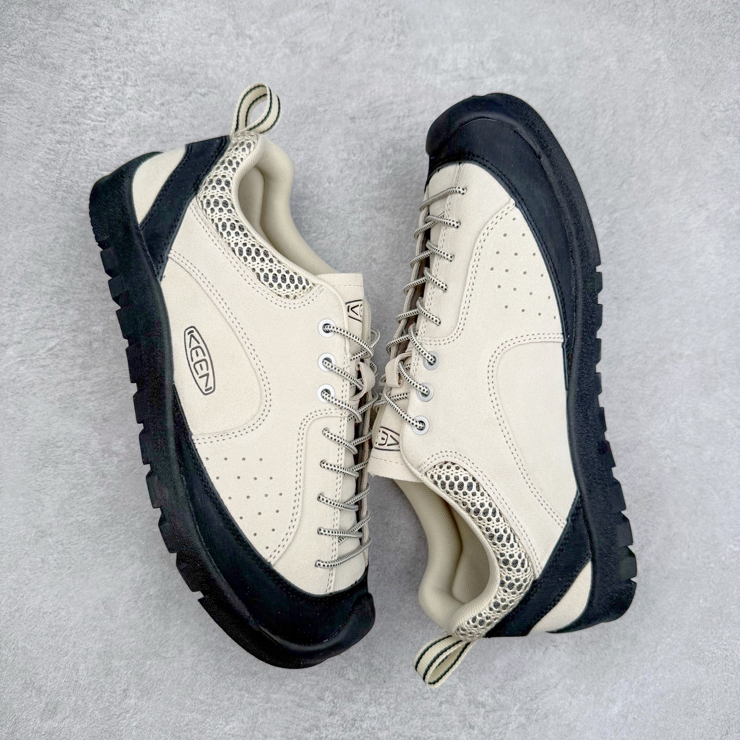 图片[3]-Keen Jasper Rocks SP 美国人气户外品牌-科恩贾斯珀都市系列复古低帮系带户外风露营徒步登山运动训练鞋 原楦型开发纸版 采用固色翻毛皮鞋面材质 内嵌高密度EVA发泡缓震脚垫 外置一体式包裹防滑防剐蹭耐磨橡胶大底 向经典的90年代致敬 山系神级鞋履 尺码：35 36 37 38 39 40 41 42 43 44 45-选品中心