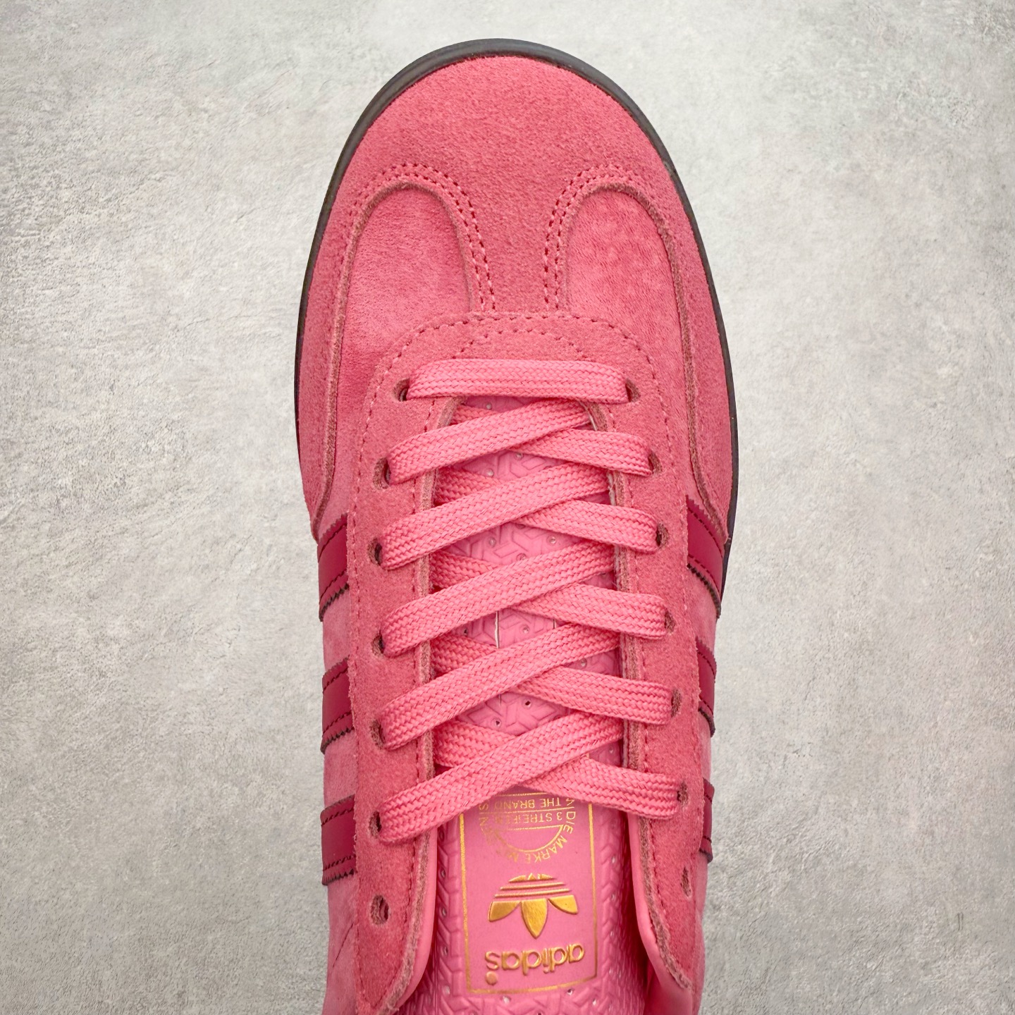 图片[4]-AD Gazelle Indoor Trainers 羚羊内训系列低帮复古百搭休闲运动德训风板鞋 JI2585 90年代经典的复刻版！自60年代以足球训练鞋面世以来,Gazelle就以其经典设计席卷全球。1991年版本的复刻,再造经典Gazelle。采用皮革打造,搭配浊色细节,让这款经典更加简约。尺码：36 36⅔ 37⅓ 38 38⅔ 39⅓ 40 40⅔ 41⅓ 42 42⅔ 43⅓ 44⅓ 44⅔ 45-选品中心