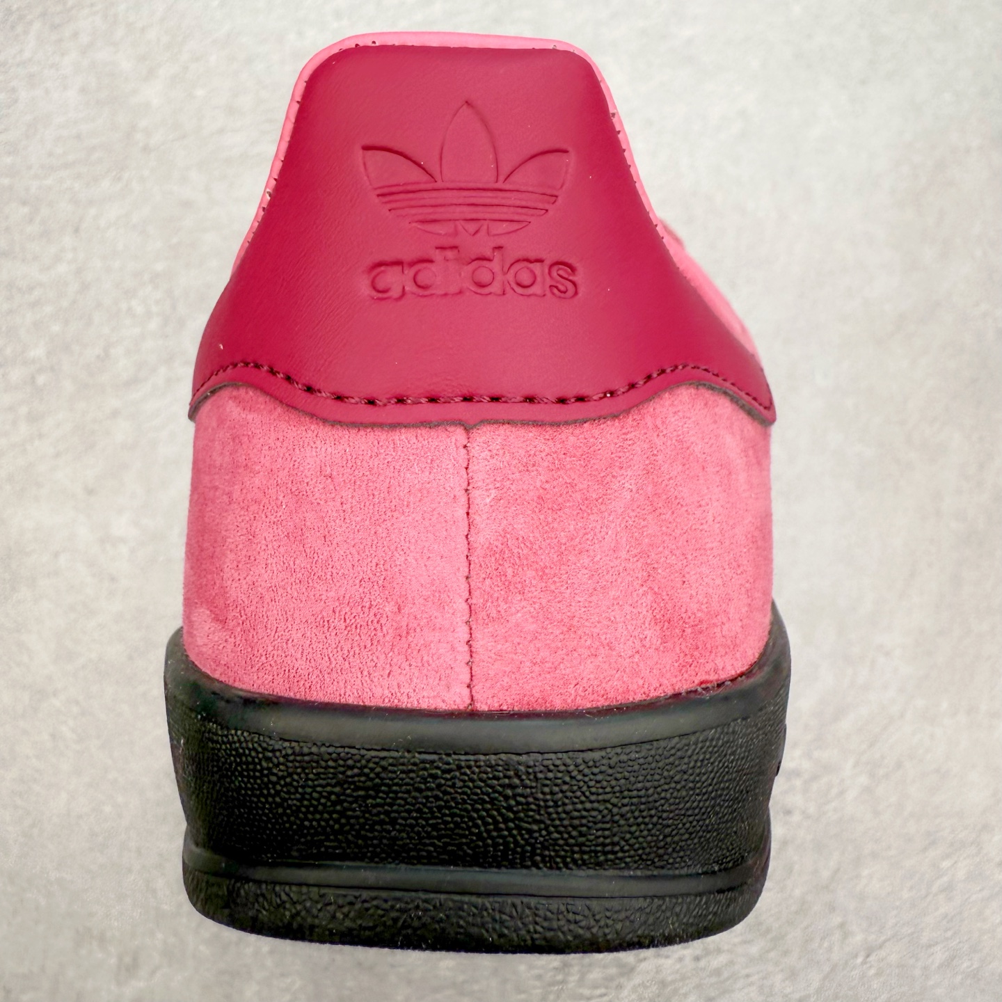 图片[8]-AD Gazelle Indoor Trainers 羚羊内训系列低帮复古百搭休闲运动德训风板鞋 JI2585 90年代经典的复刻版！自60年代以足球训练鞋面世以来,Gazelle就以其经典设计席卷全球。1991年版本的复刻,再造经典Gazelle。采用皮革打造,搭配浊色细节,让这款经典更加简约。尺码：36 36⅔ 37⅓ 38 38⅔ 39⅓ 40 40⅔ 41⅓ 42 42⅔ 43⅓ 44⅓ 44⅔ 45-选品中心