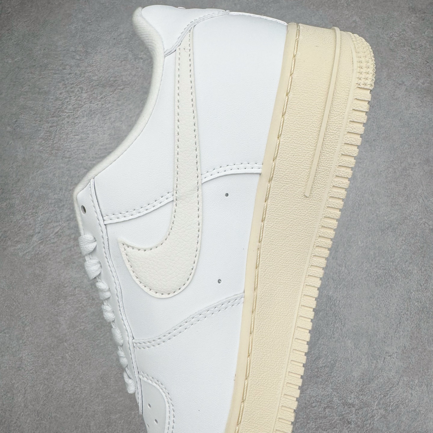 ＃福利特价‼️
NK Air Force 1´07 Low 空军一号低帮百搭休闲运动板鞋 DD7717-