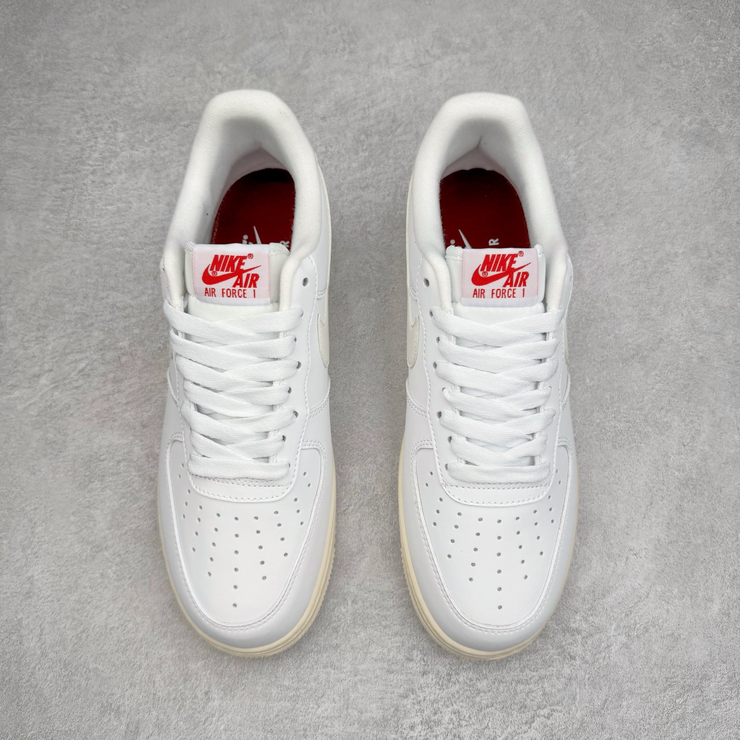 ＃福利特价‼️
NK Air Force 1´07 Low 空军一号低帮百搭休闲运动板鞋 DD7717-