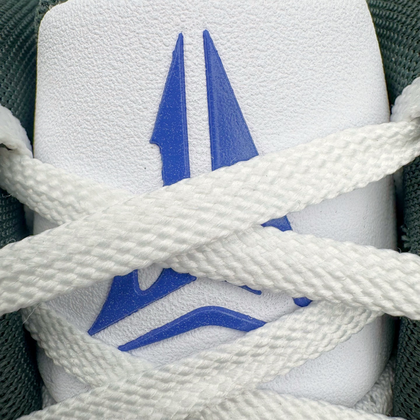 图片[15]-＃灭世/Max NK Ja 2 EP 莫兰特二代低帮篮球鞋 白蓝 FD7328-101 2024『压轴』后卫实战旗舰 圣枪腰王 重磅革新登场🌪 🔝历时5个月！全力打造 科比➕欧文系列 综合体 ！Pt实战体验天花板上限 再度提高🔝 ✅【顶配缓震】独家革新搭载 前掌5mm TURBO气垫 兼具贴地与缓震！（正品仅长方形小气垫）➕后掌大马蹄14mm厚 气垫 提高后掌缓震极限 （正品后掌无气垫） ✅【顶级抗扭】 搭载硬度65HC 发泡中底框架 ➕高强度中足抗扭片 革新升级 赛事级抗扭水平！独此一家 ✅【顶级支撑】鞋身侧向包裹 双层补强层 200斤以上选手 也可驾驭（正品仅一层）对比市场货品偷工减料 不可同日而语！ ✅气垫气压上脚即可感受！后掌鞋垫掀开可见气垫轮廓（谨防窜货） 鞋底止滑配方 无需磨合 原地起飞🛫 NK年度后卫旗舰 独家革新升级 『口碑源自专业 实力来源于专注』 真灭世纯原 切勿被市场仿冒吊牌挂羊头卖狗肉 尺码：39-46 正码正拍-选品中心