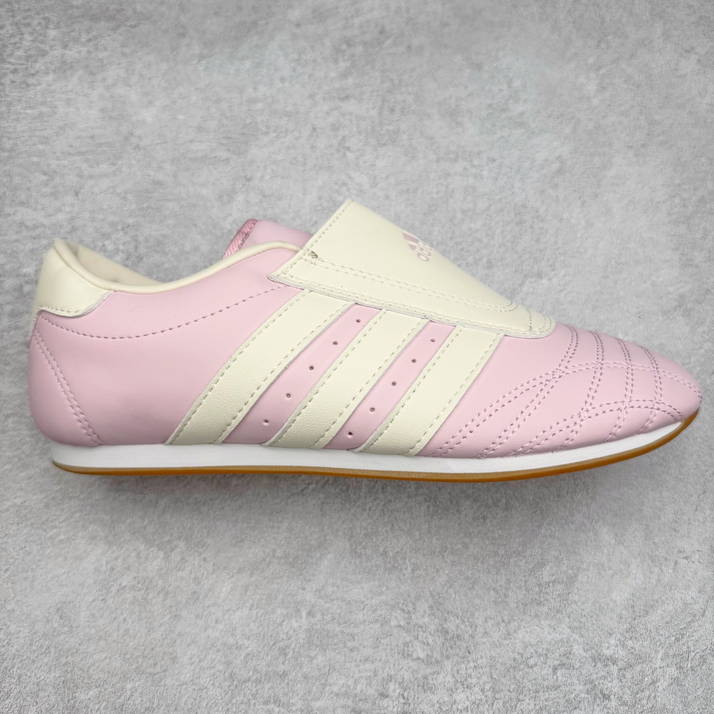 AD Originals Taekwondo 时尚百搭防滑低帮训练鞋 JR3955 尺码:36 36.5 37 38 38.5 39 40 40.5 41 42 42.5 43 44 44.5 45-选品中心