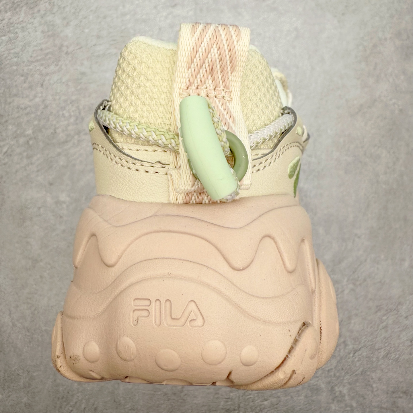 图片[8]-＃DT FILA FLUID 5 斐乐猫爪五代百搭低帮复古老爹风潮流休闲运动慢跑鞋 自老爹鞋开始流行于街头 FILA 陆续带回了一些老鞋 同时推出了诸多新鞋型 此番 FILA 为旗下 Ravagement 新增几款配色 将丰富的色彩组合起来 并搭配上繁复的鞋面结构 重新演绎了这双山系老爹鞋 尺码：35 36 36.5 37.5 38 38.5 39 40 40.5 41 42 42.5 43 44 44.5 45-选品中心