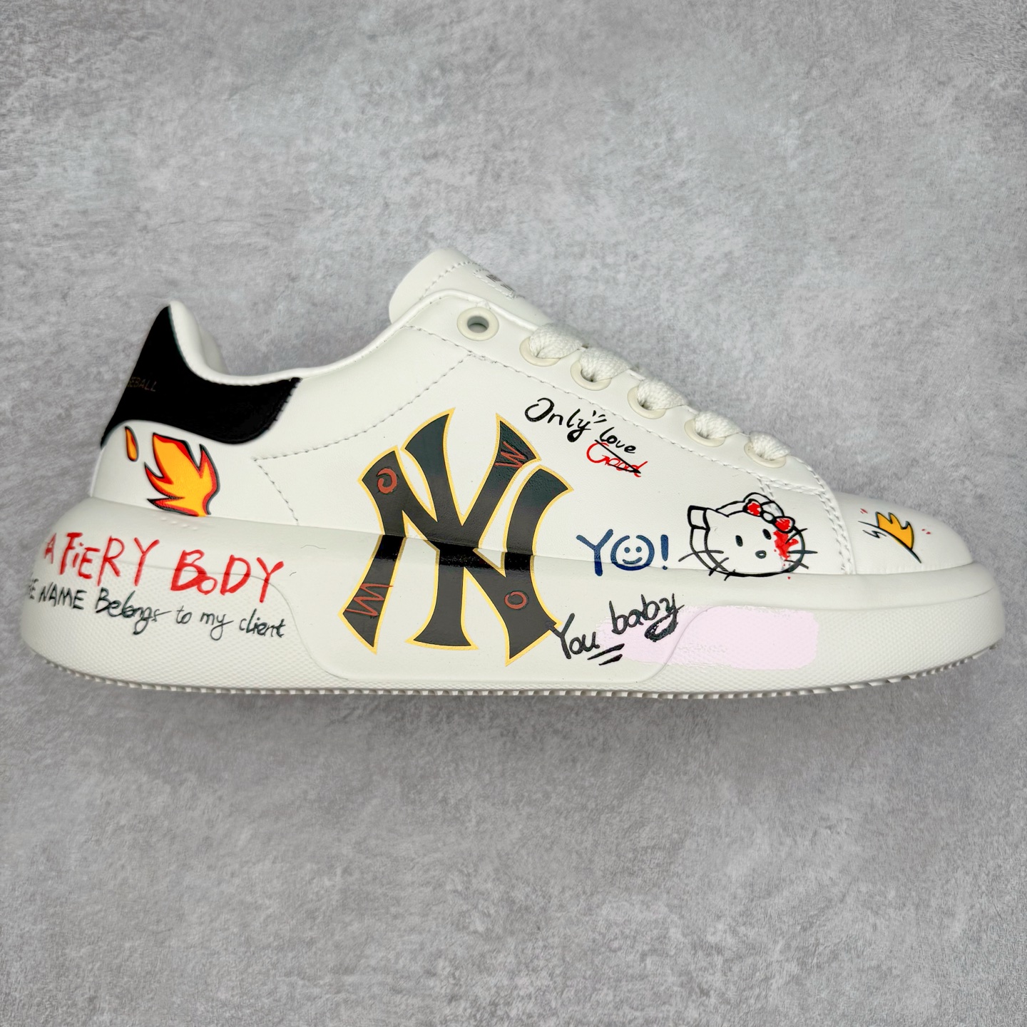 MLB Chunky Liner Basic 复古印花学长鞋系列低帮轻量增高厚底百搭休闲运动慢跑鞋板鞋 定制配色 Korea韩国联名NY美国榄球纽约洋基队限定 韩国代购专供 全套原楦原纸板原厂数据开发 正确中底拉帮中底网布细节 平台代购专供 左脚内置芯片 韩国代购吊牌标贴 独家一比一RB+MD组合大底 高频后跟小人Logo精准对位立体饱满 正确网布加超迁鞋面 转印中底走线紧密 转印Logo工艺表层防刮不掉色 尺码：35 36 36.5 37.5 38 38.5 39 40 40.5 41 42 42.5 43 44 45-选品中心