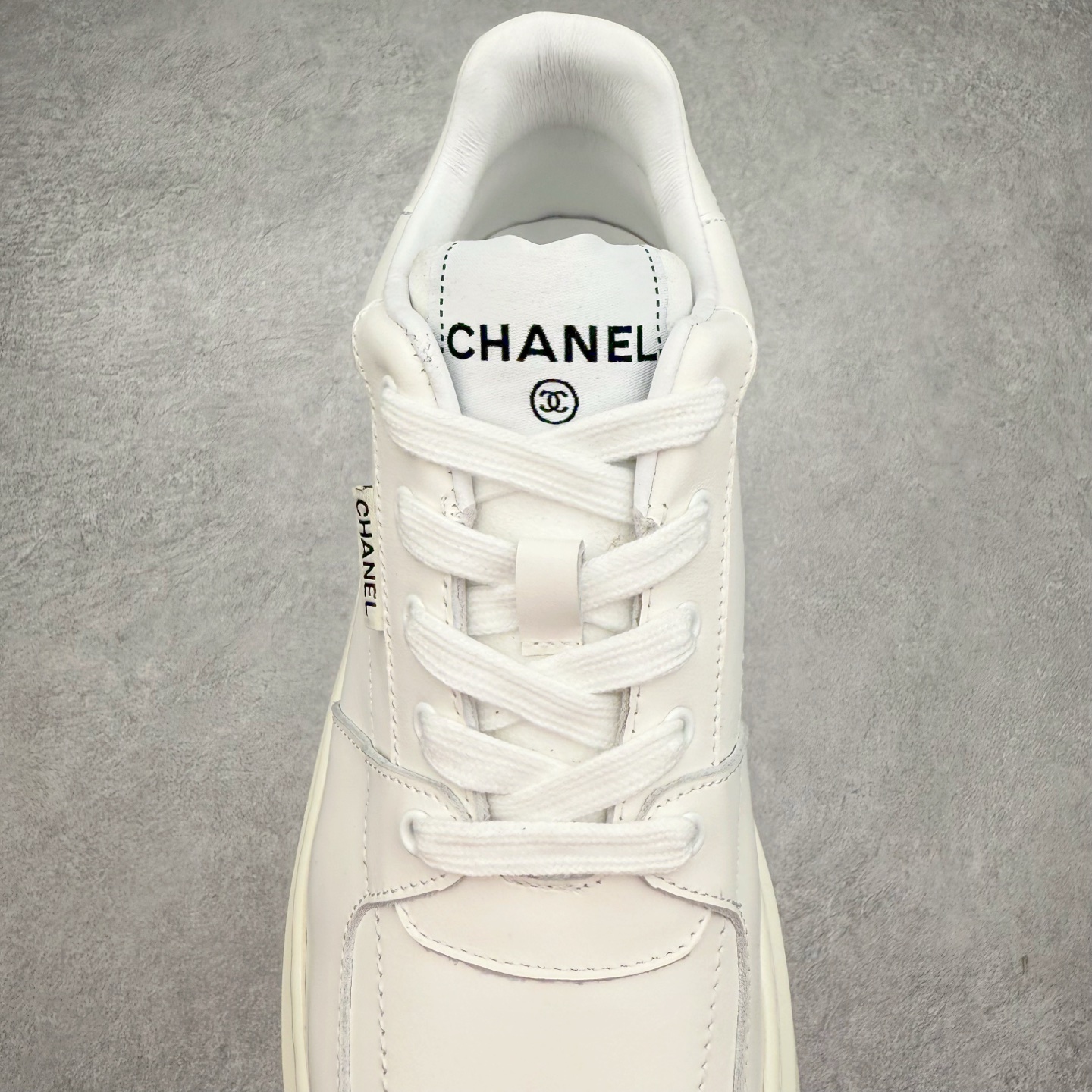 图片[5]-Chanel香奈儿—2025新款 熊猫厚底增高休闲鞋 专柜顶级休闲款运动鞋 这款经典设计；鞋面头层牛皮 多种工艺风格；大底时尚厚底增高，不平凡的拥入了多种配色元素 多元化混搭非常好看百搭，休闲，时尚，运动，户外都能兼顾…… ꫛꫀꪝ Go➫ 材料： ❶鞋面采用： 原版进口牛皮 ❷内里采用： 原版进口透气网 ❸大底根据： 原版TPU组合大底 专柜精品包装全套女 35–39-选品中心