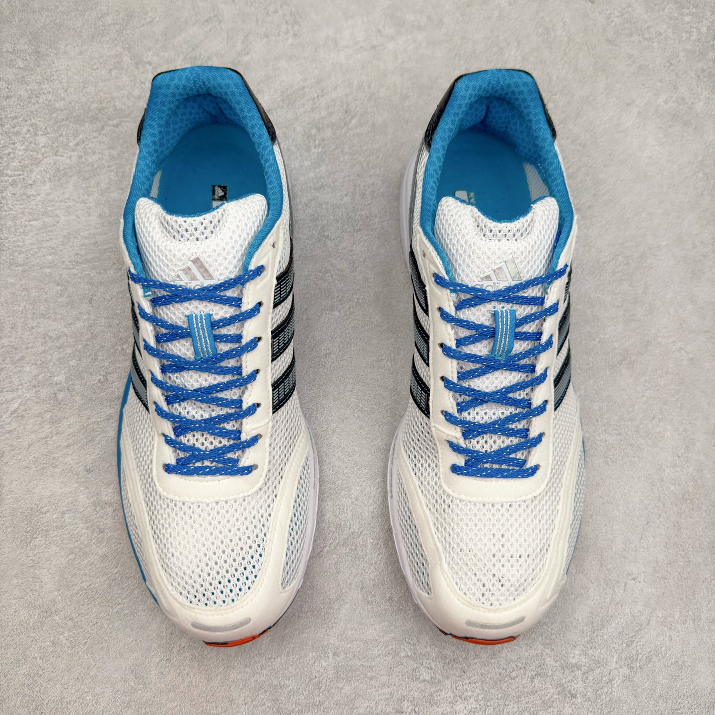 图片[2]-AD Originals Neftenga x WALES BONNER 舒适柔软防滑耐磨低帮生活休闲鞋 经典低帮设计和橡胶外底 采用舒爽尼龙鞋面 革饰面和皮革细节 搭载着 Ecotex 鞋舌 更添质感 EVA 中底设计助你舒适出行 兼具舒适性和结构感 搭载Lightstrike科技 为步伐注入活力 G41401 尺码：36 36.5 37.5 38 38.5 39 40 40.5 41 42 42.5 43 44 44.5 45-选品中心