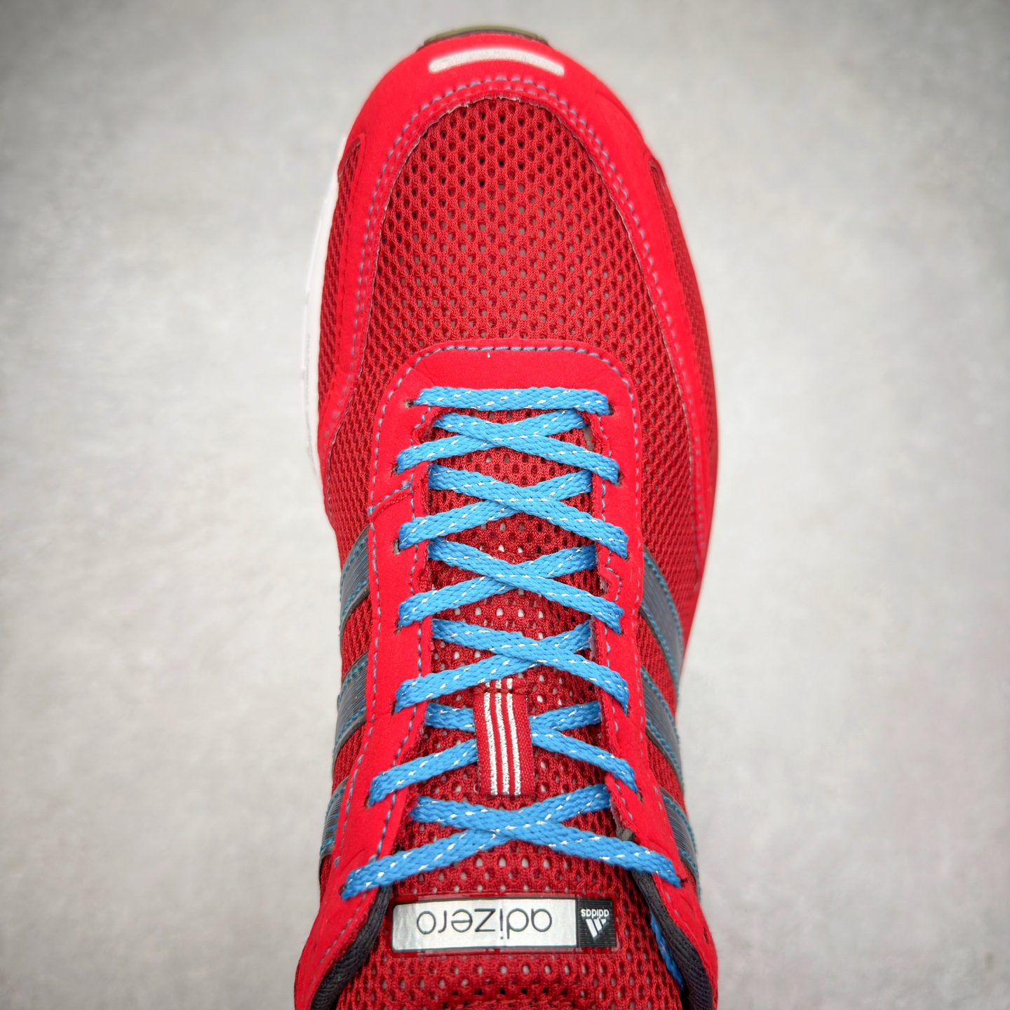 图片[4]-AD Originals Neftenga x WALES BONNER 舒适柔软防滑耐磨低帮生活休闲鞋 经典低帮设计和橡胶外底 采用舒爽尼龙鞋面 革饰面和皮革细节 搭载着 Ecotex 鞋舌 更添质感 EVA 中底设计助你舒适出行 兼具舒适性和结构感 搭载Lightstrike科技 为步伐注入活力 G12988 尺码：36 36.5 37.5 38 38.5 39 40 40.5 41 42 42.5 43 44 44.5 45-选品中心