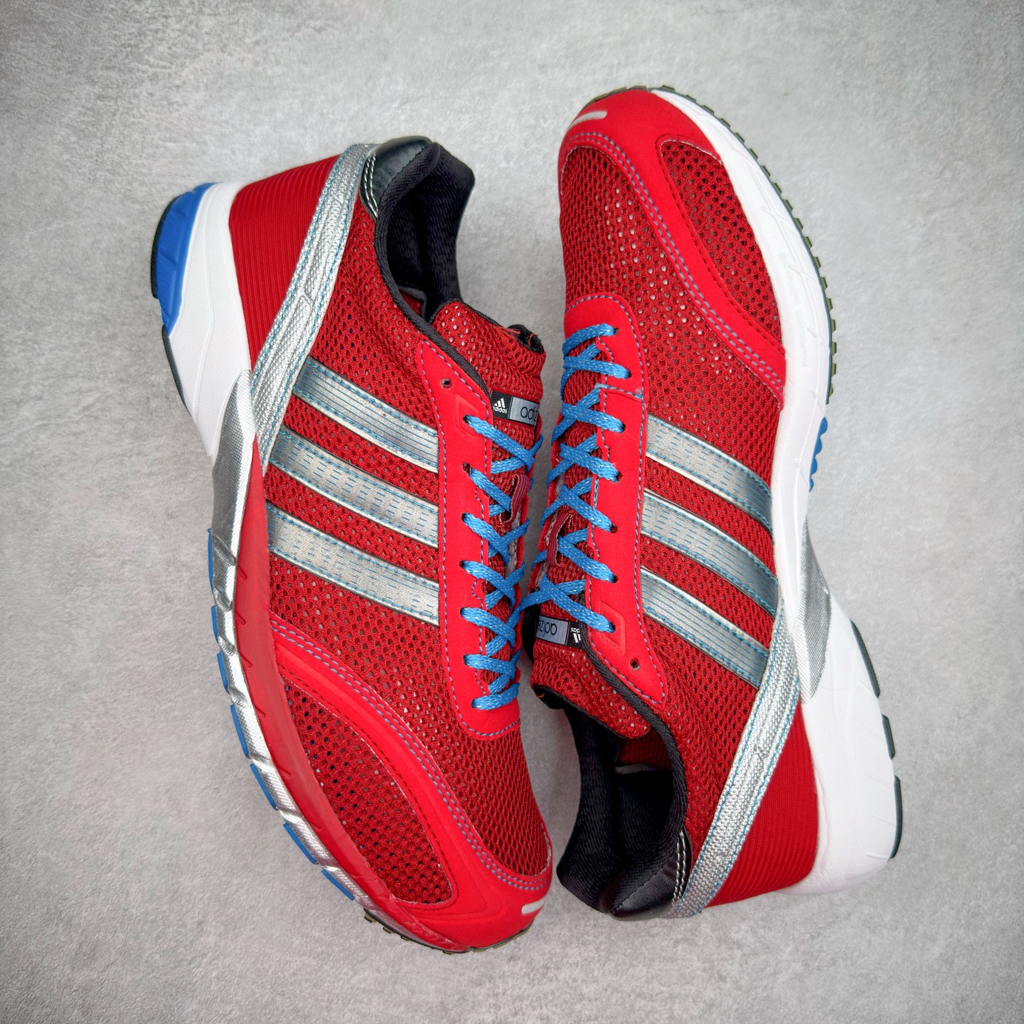 图片[3]-AD Originals Neftenga x WALES BONNER 舒适柔软防滑耐磨低帮生活休闲鞋 经典低帮设计和橡胶外底 采用舒爽尼龙鞋面 革饰面和皮革细节 搭载着 Ecotex 鞋舌 更添质感 EVA 中底设计助你舒适出行 兼具舒适性和结构感 搭载Lightstrike科技 为步伐注入活力 G12988 尺码：36 36.5 37.5 38 38.5 39 40 40.5 41 42 42.5 43 44 44.5 45-选品中心