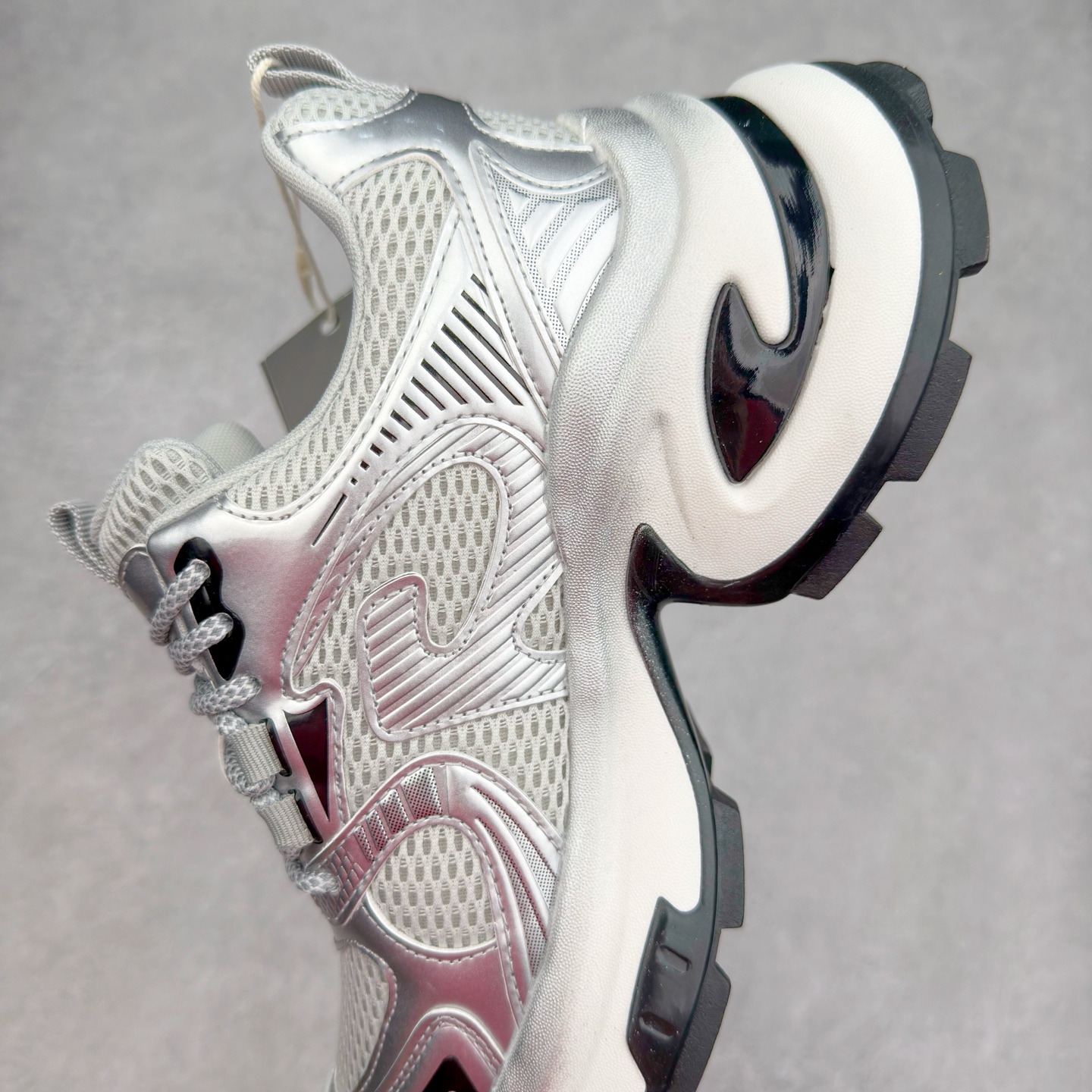 图片[7]-GG-CC【周也同款】星际航行 银色 银角大王厚底增高休闲运动鞋老爹鞋 #广东大厂品质 25ss春季新款 春日踏青舒适度和少女感 银灰配色好温柔 柔软有弹性的厚底增高 GGCC增加舒适度显腿长的6.5cm增高 长时间走路和站立都不累脚舒适度和少女感 不管怎么搭都好看 尺码：35 36 37 38 39 40-选品中心