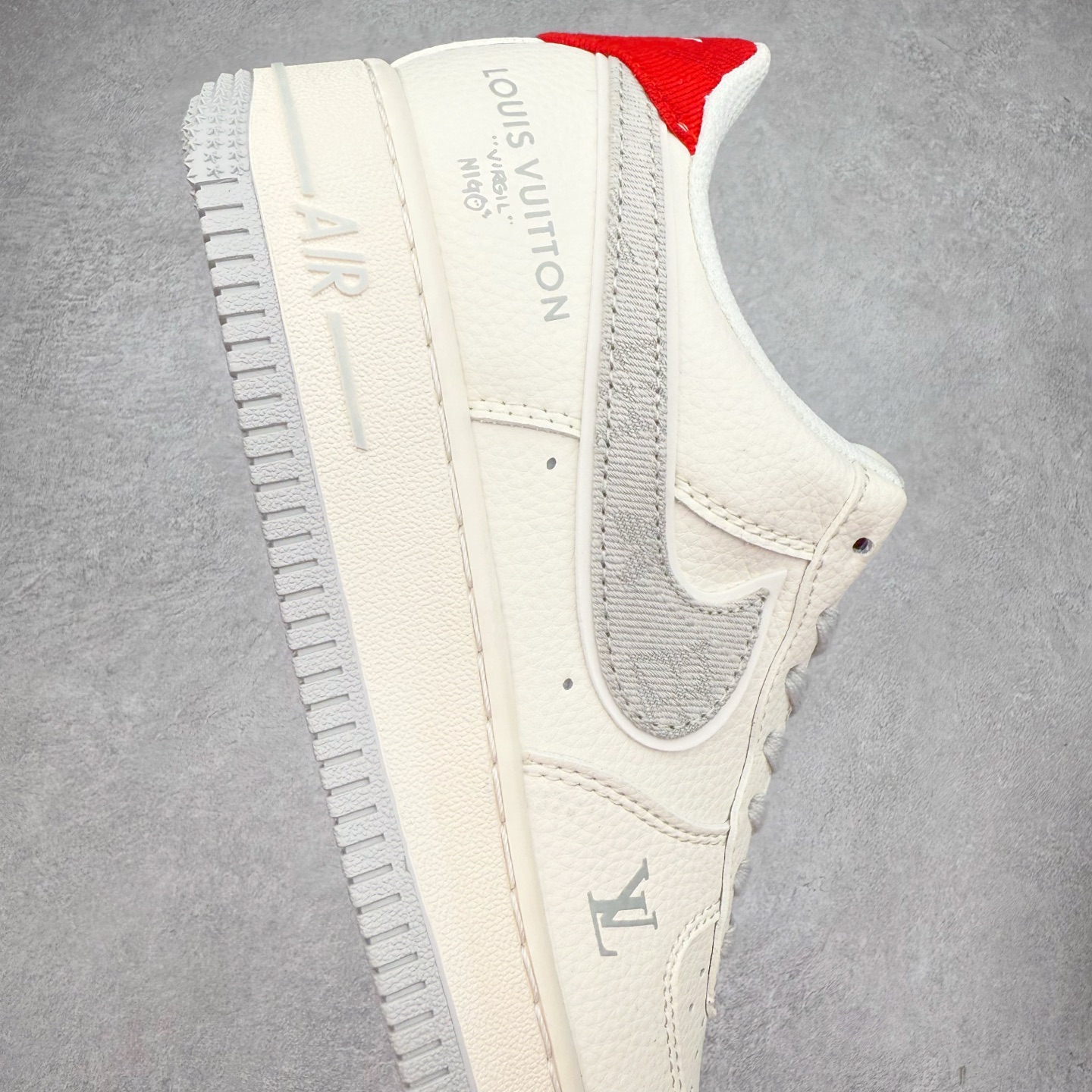 图片[6]-NK Air Force 1´07 Low 空军一号低帮百搭休闲运动板鞋 XX3168-135 柔软、弹性十足的缓震性能和出色的中底设计 横跨复古与现代的外型结合 造就出风靡全球 三十多年的Force 1 直到今天还深受青睐 实拍调校N版已经零色差零失真 百分百还原实物色彩所见即所得 不存在货不对板色差等低级问题 选购参考实物拍摄 不混卖不参货 只用心做好货严格选品 承诺混一赔十 尺码：36 36.5 37.5 38 38.5 39 40 40.5 41 42 42.5 43 44 44.5 45-选品中心