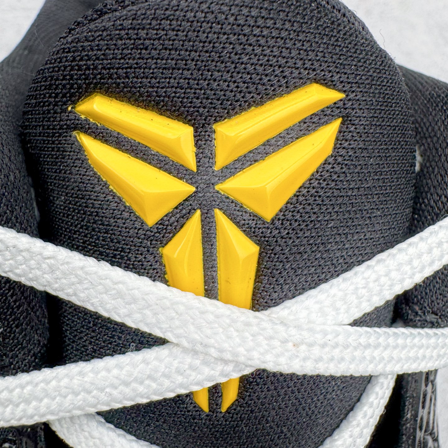 图片[13]-＃纯原 NK Zoom Kobe 6 Protro 科比六代 PE2025-103 圈内顶级批次 完美复刻公司货 前掌超大Zoom Turbo气垫 后掌EVA缓震 真正的原汁原味 还原ZP脚感 全身鞋材卡料色独家定制 唯一正确喷漆工艺Swoosh 正确凹凸蛇鳞工艺 正确鞋面渐变效果 内全置真动飞态线 独立原厂模具 最大尺码达到48.5码 首批不拼图大几率过验 亲测已过 支持各种高强度实战 无需担心 上脚价 补货周期极长 脚宽建议买大半码 科比系列前掌偏窄 不影响二次销售 支持七天无理由退换 尺码：41 42 42.5 43 44 44.5 45 45.5 46 47.5-选品中心