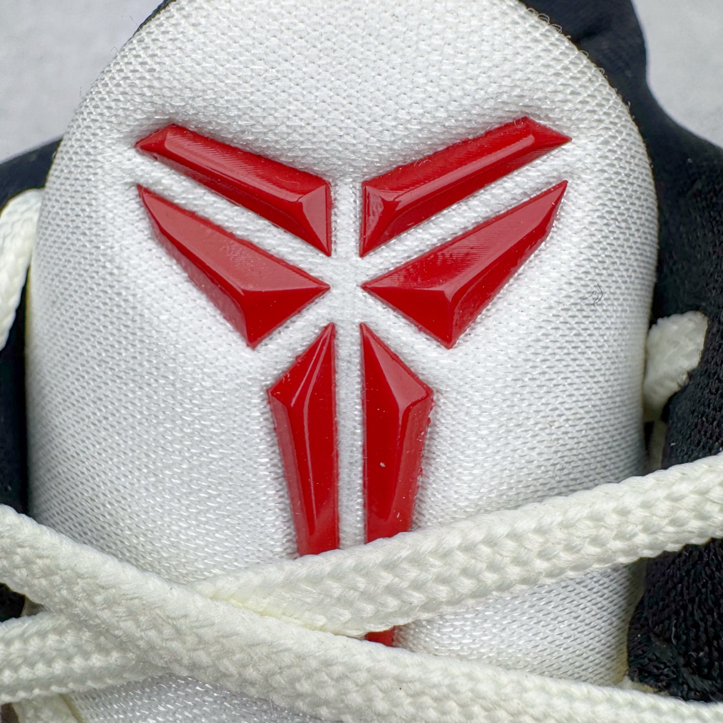 图片[11]-＃纯原 NK Zoom Kobe 6 Protro 科比六代 PE2025-103 圈内顶级批次 完美复刻公司货 前掌超大Zoom Turbo气垫 后掌EVA缓震 真正的原汁原味 还原ZP脚感 全身鞋材卡料色独家定制 唯一正确喷漆工艺Swoosh 正确凹凸蛇鳞工艺 正确鞋面渐变效果 内全置真动飞态线 独立原厂模具 最大尺码达到48.5码 首批不拼图大几率过验 亲测已过 支持各种高强度实战 无需担心 上脚价 补货周期极长 脚宽建议买大半码 科比系列前掌偏窄 不影响二次销售 支持七天无理由退换 尺码：41 42 42.5 43 44 44.5 45 45.5 46 47.5-选品中心