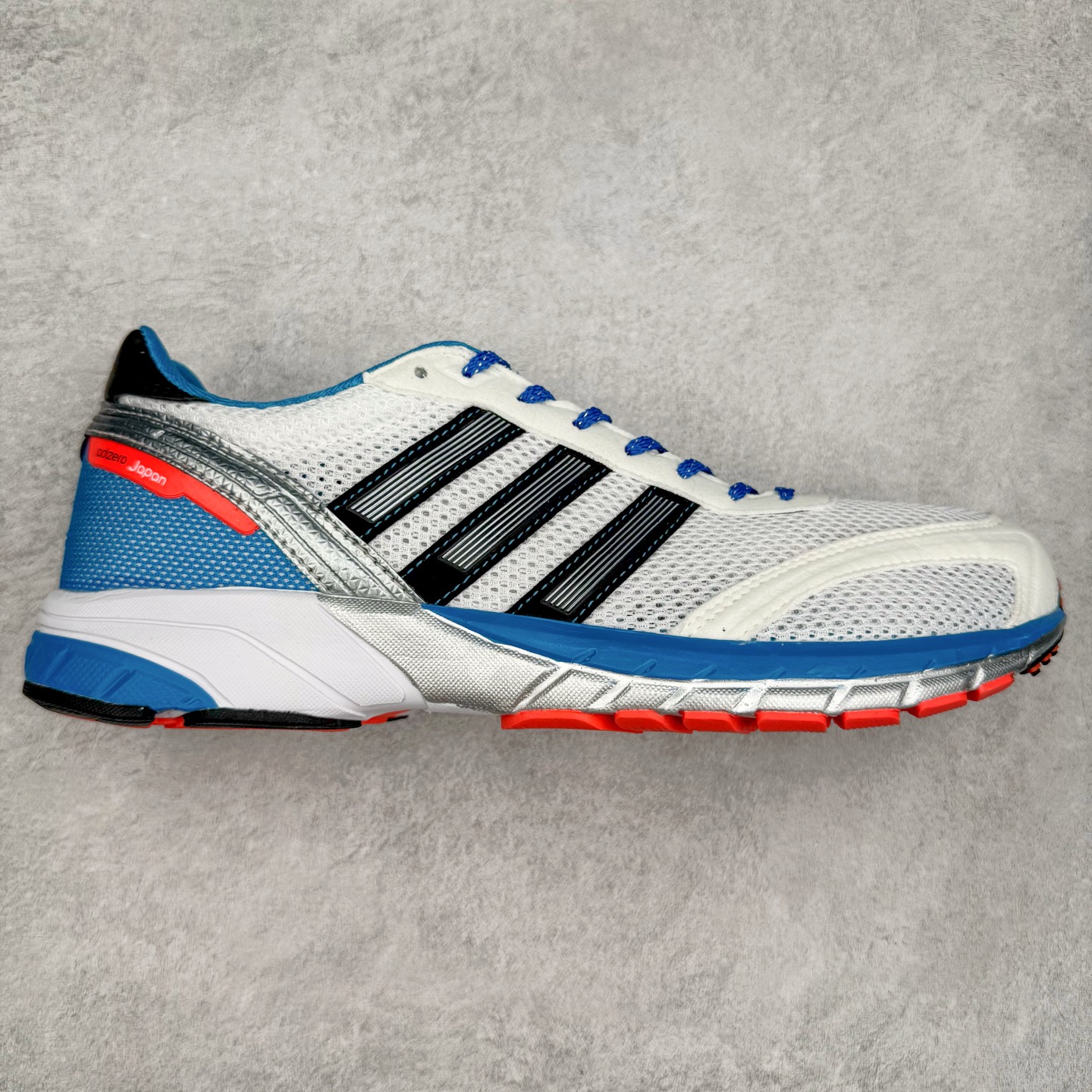 AD Originals Neftenga x WALES BONNER 舒适柔软防滑耐磨低帮生活休闲鞋 经典低帮设计和橡胶外底 采用舒爽尼龙鞋面 革饰面和皮革细节 搭载着 Ecotex 鞋舌 更添质感 EVA 中底设计助你舒适出行 兼具舒适性和结构感 搭载Lightstrike科技 为步伐注入活力 G41401 尺码：36 36.5 37.5 38 38.5 39 40 40.5 41 42 42.5 43 44 44.5 45-选品中心