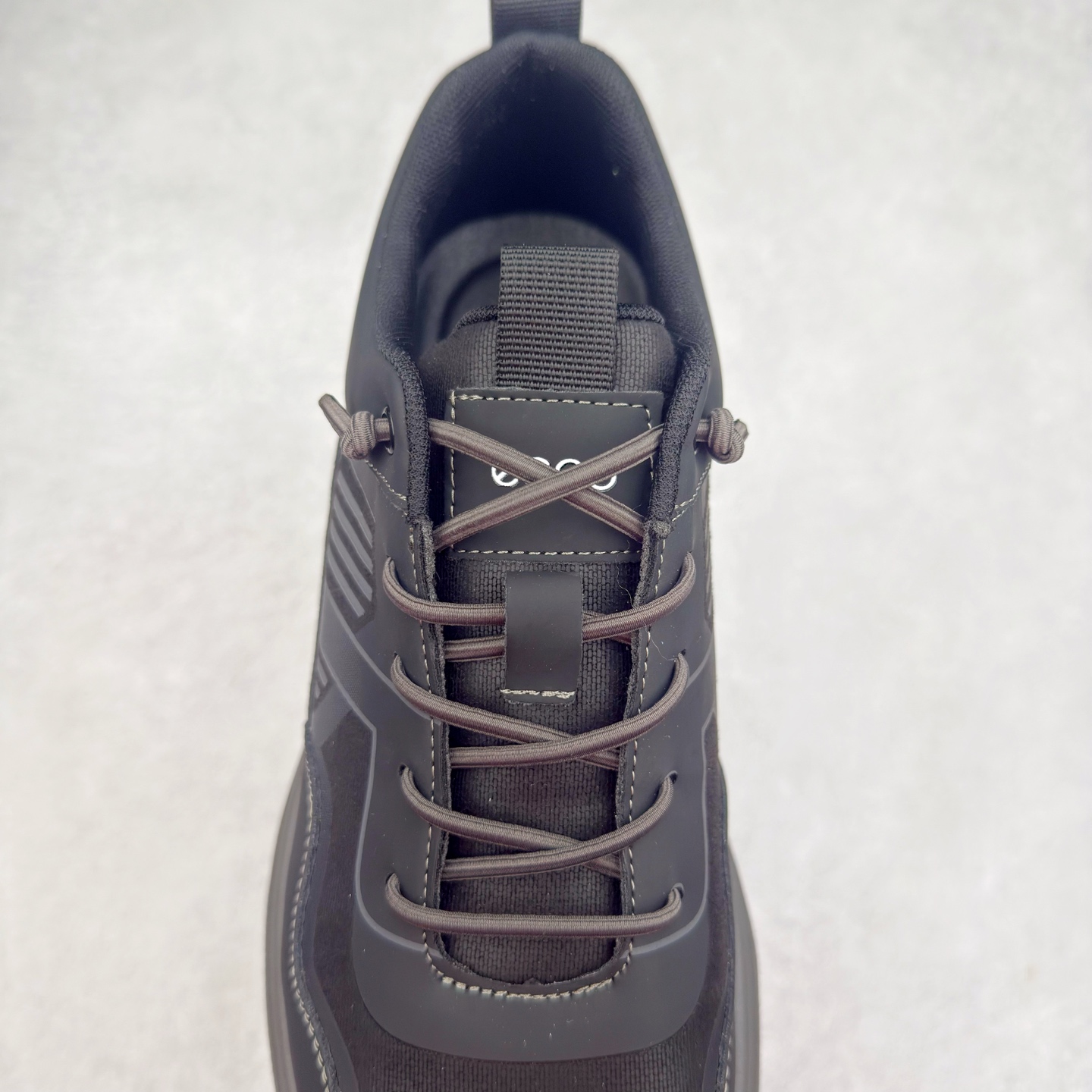 图片[5]-ECCO爱步新款户外鞋缓震耐磨越野跑鞋男健步BIOMC系列 鞋面采用臻选牛皮，质感丰富 脚感柔软舒适贴合的穿着体验 直接注塑工艺连接鞋面与鞋底 一体成型，合脚稳固 自然律动科技，符合人体工学鞋楦 贴近足部天然形态 橡胶外底，适应多种地形，提供强劲抓地力与耐磨性 灵活稳定 越野无束 尺码：38 39 40 41 42 43 44 （皮鞋码）-选品中心