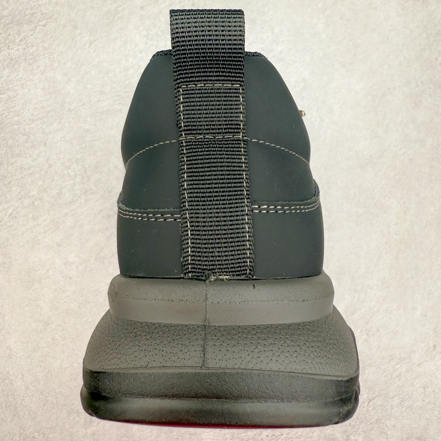 图片[8]-ECCO爱步新款户外鞋缓震耐磨越野跑鞋男健步BIOMC系列 鞋面采用臻选牛皮，质感丰富 脚感柔软舒适贴合的穿着体验 直接注塑工艺连接鞋面与鞋底 一体成型，合脚稳固 自然律动科技，符合人体工学鞋楦 贴近足部天然形态 橡胶外底，适应多种地形，提供强劲抓地力与耐磨性 灵活稳定 越野无束 尺码：38 39 40 41 42 43 44 （皮鞋码）-选品中心