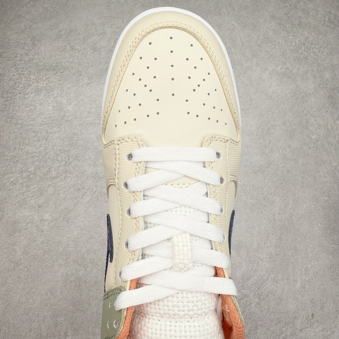 图片[4]-＃F版 NK Dunk Low 白绿紫 HV5750-133 性价比王者 极限压缩利润空间 超乎所想的高性价比 用料绝不含糊 原盒原配 正确耐磨橡胶大底 超高清洁度 全鞋零毛边皮料切割 全套原楦原模倾力打造完美版型 尺码：36 36.5 37.5 38 38.5 39 40 40.5 41 42 42.5 43 44 44.5 45 46 47.5-选品中心