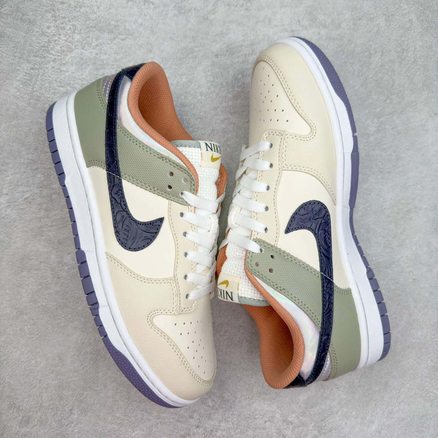 图片[3]-＃F版 NK Dunk Low 白绿紫 HV5750-133 性价比王者 极限压缩利润空间 超乎所想的高性价比 用料绝不含糊 原盒原配 正确耐磨橡胶大底 超高清洁度 全鞋零毛边皮料切割 全套原楦原模倾力打造完美版型 尺码：36 36.5 37.5 38 38.5 39 40 40.5 41 42 42.5 43 44 44.5 45 46 47.5-选品中心