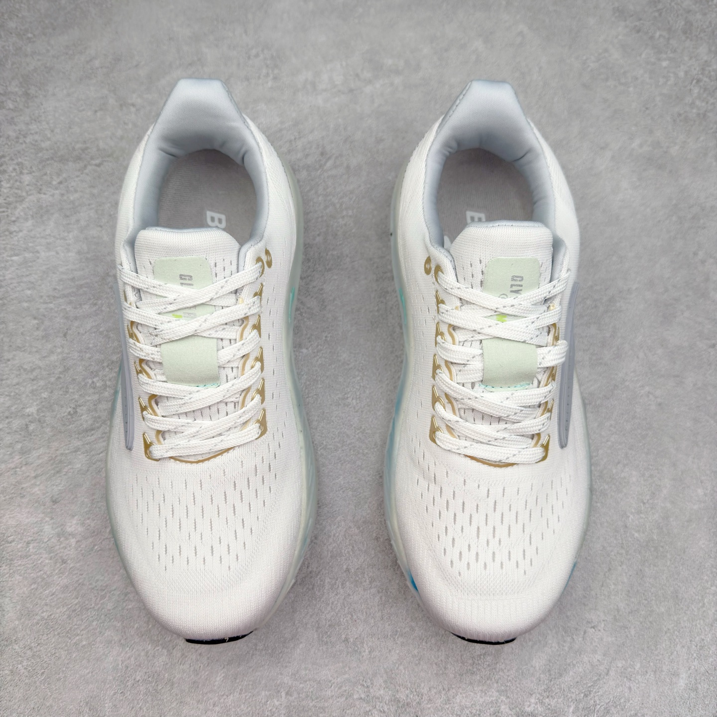 图片[2]-Brooks布鲁克斯 Glycerin max 舒适简约防滑耐磨 低帮跑步鞋 实拍调校N版已经零色差零失真 百分百还原实物色彩所见即所得 不存在货不对板色差等低级问题 选购参考实物拍摄 不混卖不参货 只用心做好货严格选品 承诺混一赔十 尺码：36 36.5 37.5 38 38.5 39 40 40.5 41 42 42.5 43 44 44.5 45-选品中心