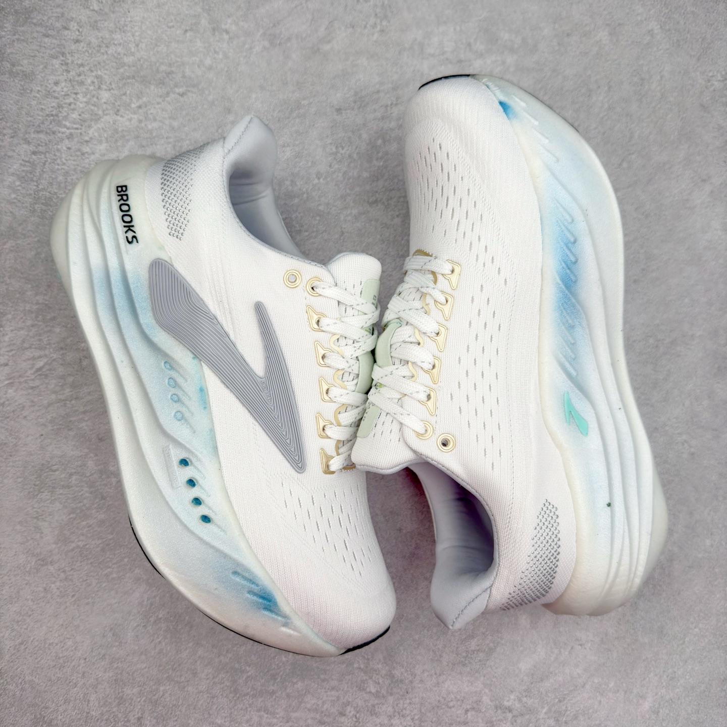 图片[3]-Brooks布鲁克斯 Glycerin max 舒适简约防滑耐磨 低帮跑步鞋 实拍调校N版已经零色差零失真 百分百还原实物色彩所见即所得 不存在货不对板色差等低级问题 选购参考实物拍摄 不混卖不参货 只用心做好货严格选品 承诺混一赔十 尺码：36 36.5 37.5 38 38.5 39 40 40.5 41 42 42.5 43 44 44.5 45-选品中心