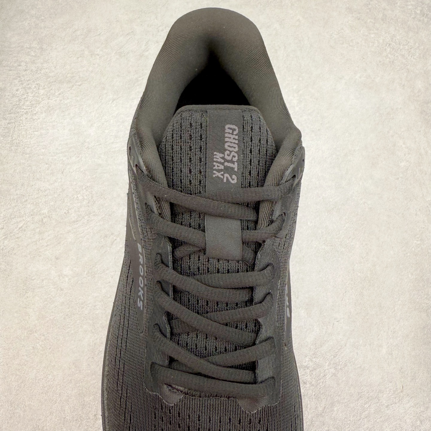 图片[5]-Brooks布鲁克斯 Ghost Max 2 运动舒适防滑耐磨低帮跑步鞋 实拍调校N版已经零色差零失真 百分百还原实物色彩所见即所得 不存在货不对板色差等低级问题 选购参考实物拍摄 不混卖不参货 只用心做好货严格选品 承诺混一赔十 尺码：36 36.5 37.5 38 38.5 39 40 40.5 41 42 42.5 43 44 44.5 45-选品中心