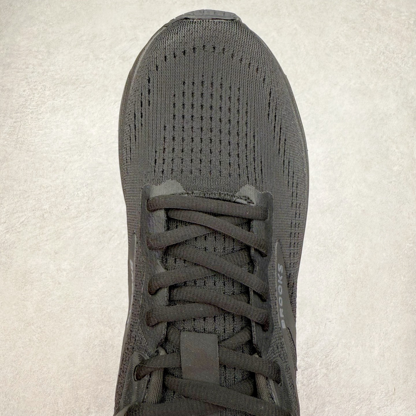 图片[4]-Brooks布鲁克斯 Ghost Max 2 运动舒适防滑耐磨低帮跑步鞋 实拍调校N版已经零色差零失真 百分百还原实物色彩所见即所得 不存在货不对板色差等低级问题 选购参考实物拍摄 不混卖不参货 只用心做好货严格选品 承诺混一赔十 尺码：36 36.5 37.5 38 38.5 39 40 40.5 41 42 42.5 43 44 44.5 45-选品中心