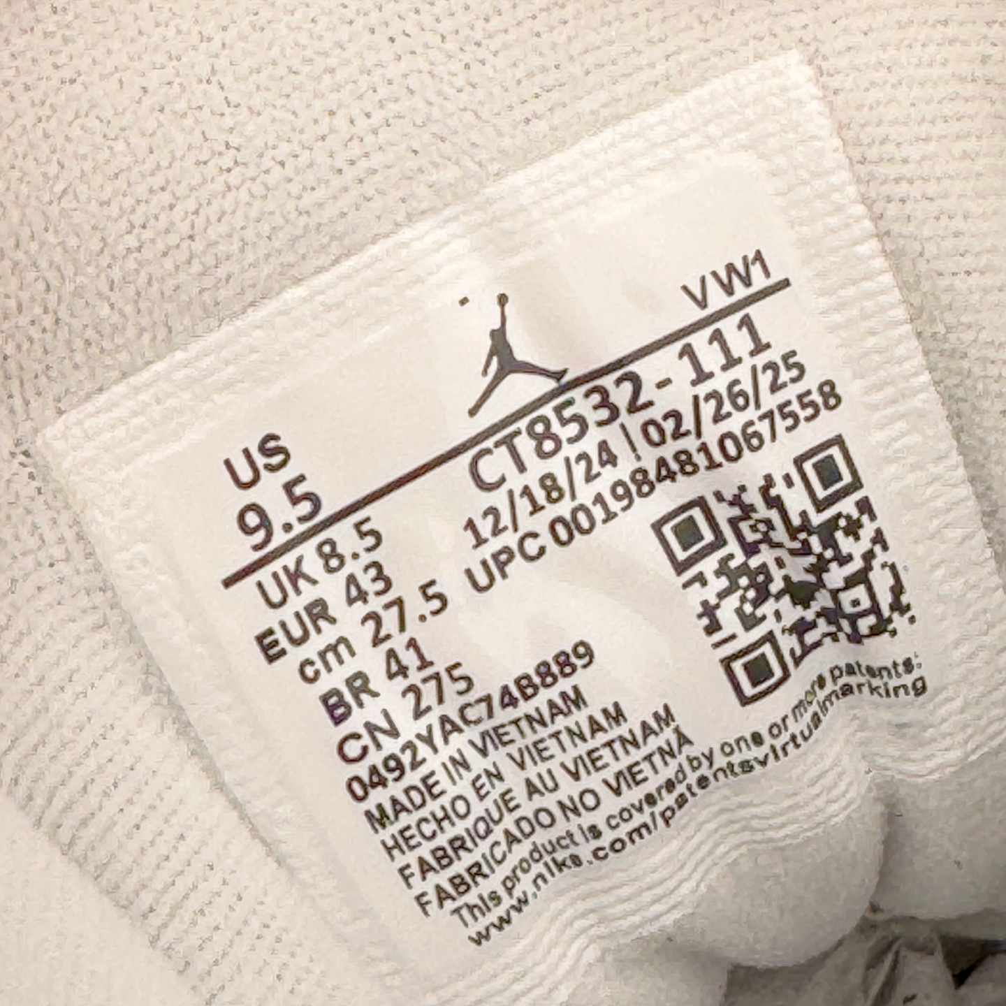 图片[11]-＃K版纯原 Air Jordan AJ3 Retro 纯白白猫 CT8532-111 原楦原纸板开发 确保原汁原味 原厂皮料质感色泽绝无偏差 完美中底拉帮 原厂中底钢印 原档案大底 如假白送 大底纹路 气垫通透度PU的回弹性均百分百还原 原厂电绣鞋舌飞人刺绣针数立体讲究精细欢迎对比正品原鞋 尺码：40 40.5 41 42 42.5 43 44 44.5 45 46 47.5-选品中心