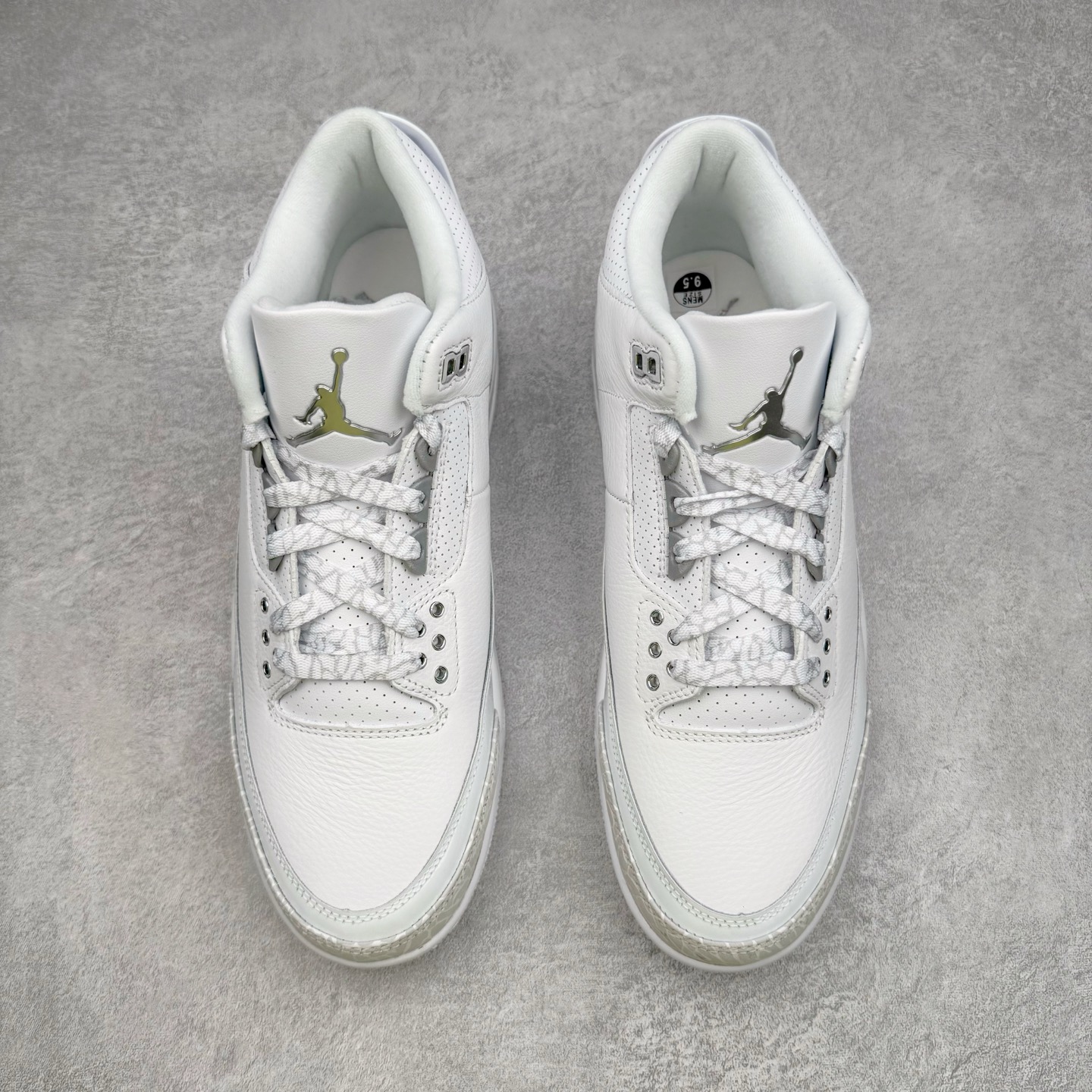 图片[2]-＃K版纯原 Air Jordan AJ3 Retro 纯白白猫 CT8532-111 原楦原纸板开发 确保原汁原味 原厂皮料质感色泽绝无偏差 完美中底拉帮 原厂中底钢印 原档案大底 如假白送 大底纹路 气垫通透度PU的回弹性均百分百还原 原厂电绣鞋舌飞人刺绣针数立体讲究精细欢迎对比正品原鞋 尺码：40 40.5 41 42 42.5 43 44 44.5 45 46 47.5-选品中心