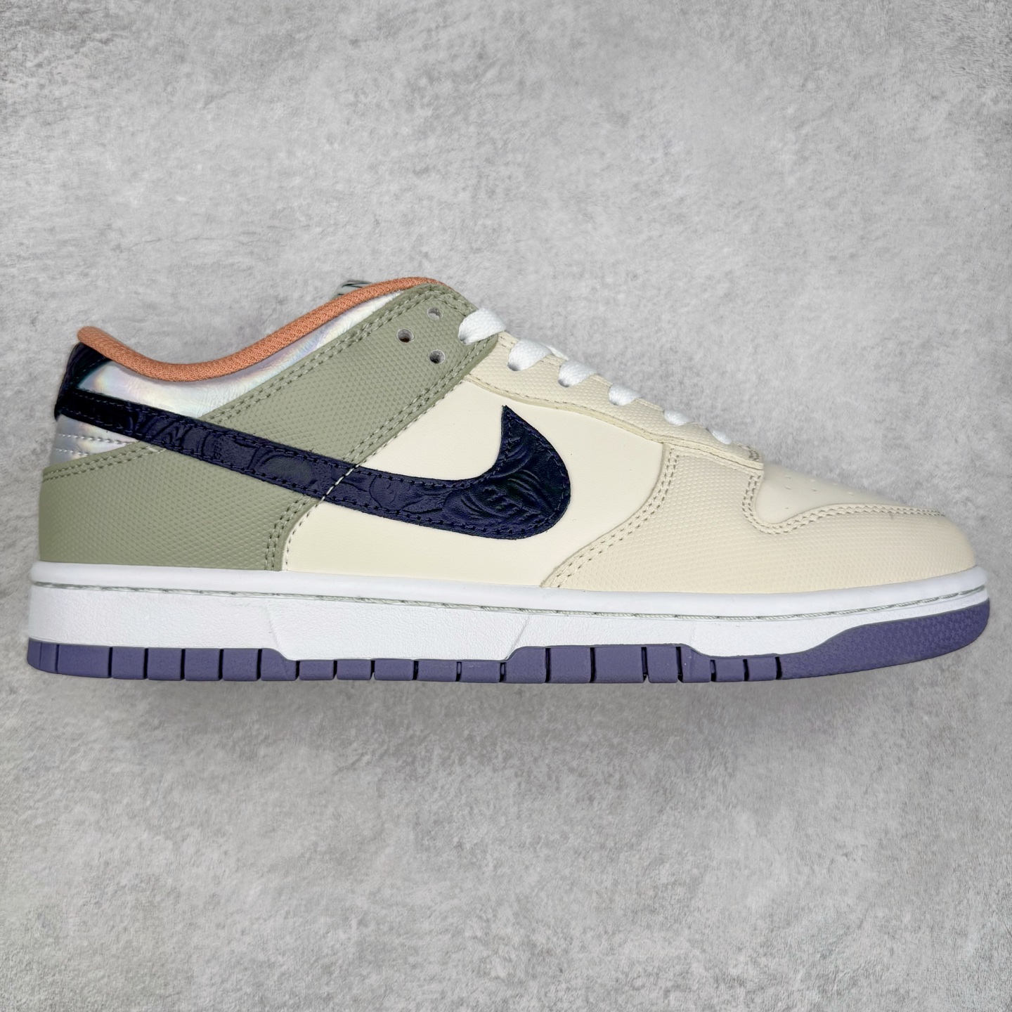 ＃F版 NK Dunk Low 白绿紫 HV5750-133 性价比王者 极限压缩利润空间 超乎所想的高性价比 用料绝不含糊 原盒原配 正确耐磨橡胶大底 超高清洁度 全鞋零毛边皮料切割 全套原楦原模倾力打造完美版型 尺码：36 36.5 37.5 38 38.5 39 40 40.5 41 42 42.5 43 44 44.5 45 46 47.5-选品中心