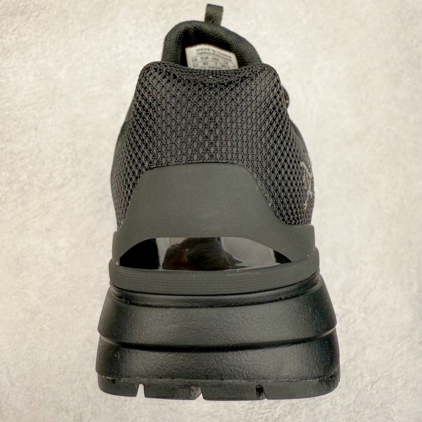 图片[8]-＃HP Arcteryx Kopec GTX 始祖鸟户外防水透气低帮徒步登山鞋 Arcteryx中文名始祖鸟，加拿大户外服饰品牌，1989年创立于加拿大温哥华。始祖鸟来自加拿大海岸山脉，植根高山的专业户外品牌，始终秉承对精湛设计和工艺孜孜以求的准则。从1989年创立至今，Arcteryx始终不断在产品设计与做工上不惜工本，以满足始祖鸟的标准。品质、设计以及精简的理念造就了其良好的性能，并能满足严苛环境下的使用需求。尺码：39 40 41 42 43 44 45-选品中心