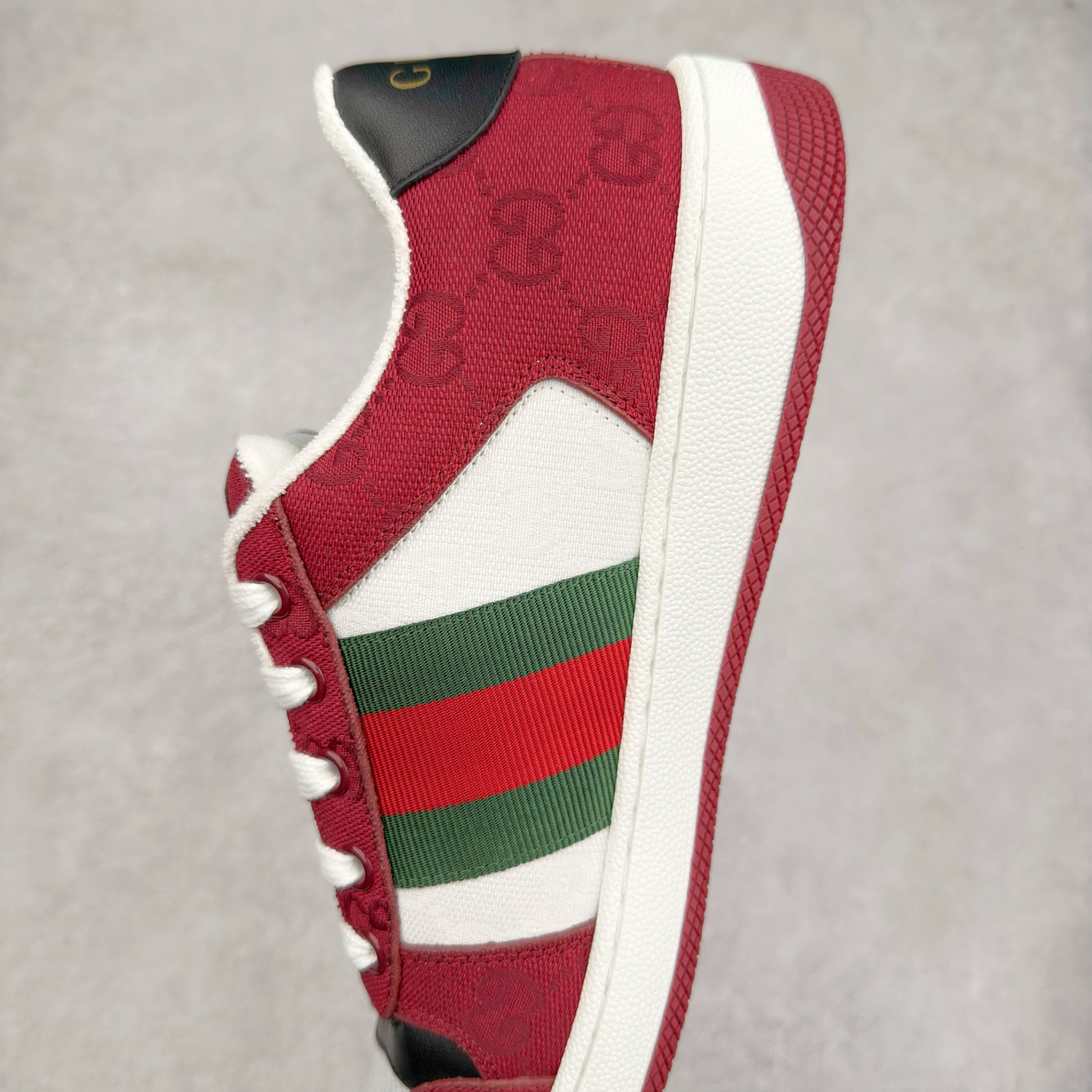 图片[7]-＃纯原 Gucci 古驰 Screener 运动休闲时装奢侈品系列 GG珐琅扣 擦脏做旧小脏鞋 高端零售海淘商家混卖版本 东莞纯原品质 原鞋对照工艺生产 原厂一致色泽度玛瑙珐琅GG扣 原版一致鞋舌鞋带处擦脏工艺 全套原版包装外盒配件 意大利进口磨砂头层牛皮 后跟原版一致哑光丝印烫金字体 后跟和原版一致有随机擦脏擦破皮效果正品每双都会有的工艺（中底内侧松紧带官网一致5465517正品产地编码 全网独家复刻细节 ）同源出厂真丝绸防尘鞋套袋 原装雪梨形超软沙绒纸团，工艺无缝细空胶技术，原版一致私模开发大底 全网独家。文案真实见鞋可对比文案 见鞋可对比正品 完全不吹嘘 全网最好的脏鞋版本 原版官方半码 最大到46 市售最顶级 配色最全版本 尺码：40 40.5 41 41.5 42 42.5 43 43.5 44 45 46-选品中心