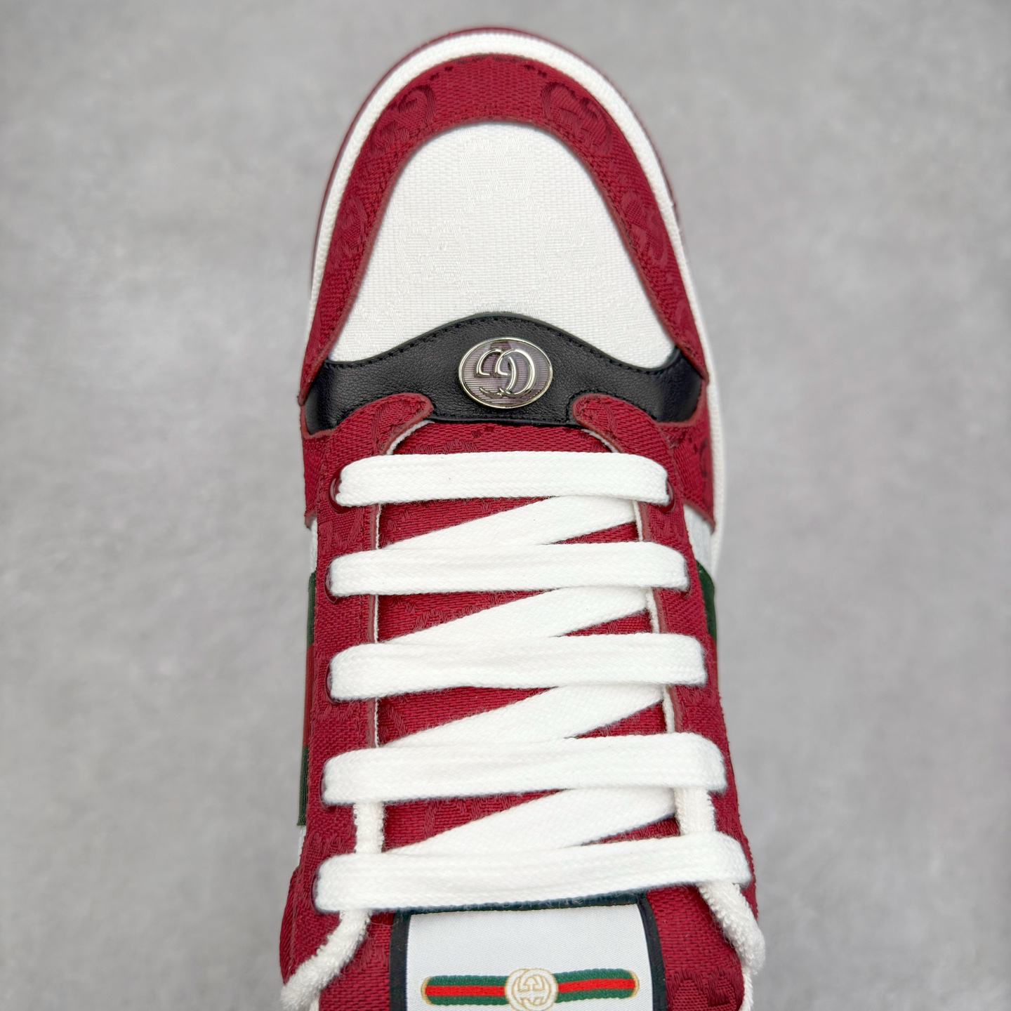 图片[4]-＃纯原 Gucci 古驰 Screener 运动休闲时装奢侈品系列 GG珐琅扣 擦脏做旧小脏鞋 高端零售海淘商家混卖版本 东莞纯原品质 原鞋对照工艺生产 原厂一致色泽度玛瑙珐琅GG扣 原版一致鞋舌鞋带处擦脏工艺 全套原版包装外盒配件 意大利进口磨砂头层牛皮 后跟原版一致哑光丝印烫金字体 后跟和原版一致有随机擦脏擦破皮效果正品每双都会有的工艺（中底内侧松紧带官网一致5465517正品产地编码 全网独家复刻细节 ）同源出厂真丝绸防尘鞋套袋 原装雪梨形超软沙绒纸团，工艺无缝细空胶技术，原版一致私模开发大底 全网独家。文案真实见鞋可对比文案 见鞋可对比正品 完全不吹嘘 全网最好的脏鞋版本 原版官方半码 最大到46 市售最顶级 配色最全版本 尺码：40 40.5 41 41.5 42 42.5 43 43.5 44 45 46-选品中心