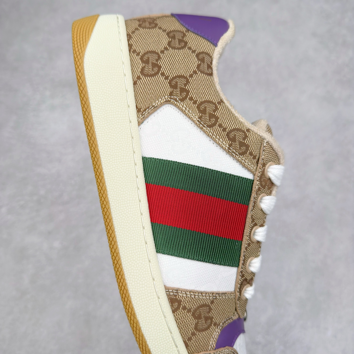 图片[6]-＃纯原 Gucci 古驰 Screener 运动休闲时装奢侈品系列 GG珐琅扣 擦脏做旧小脏鞋 高端零售海淘商家混卖版本 东莞纯原品质 原鞋对照工艺生产 原厂一致色泽度玛瑙珐琅GG扣 原版一致鞋舌鞋带处擦脏工艺 全套原版包装外盒配件 意大利进口磨砂头层牛皮 后跟原版一致哑光丝印烫金字体 后跟和原版一致有随机擦脏擦破皮效果正品每双都会有的工艺（中底内侧松紧带官网一致5465517正品产地编码 全网独家复刻细节 ）同源出厂真丝绸防尘鞋套袋 原装雪梨形超软沙绒纸团，工艺无缝细空胶技术，原版一致私模开发大底 全网独家。文案真实见鞋可对比文案 见鞋可对比正品 完全不吹嘘 全网最好的脏鞋版本 原版官方半码 最大到46 市售最顶级 配色最全版本 尺码：40 40.5 41 41.5 42 42.5 43 43.5 44 45 46-选品中心