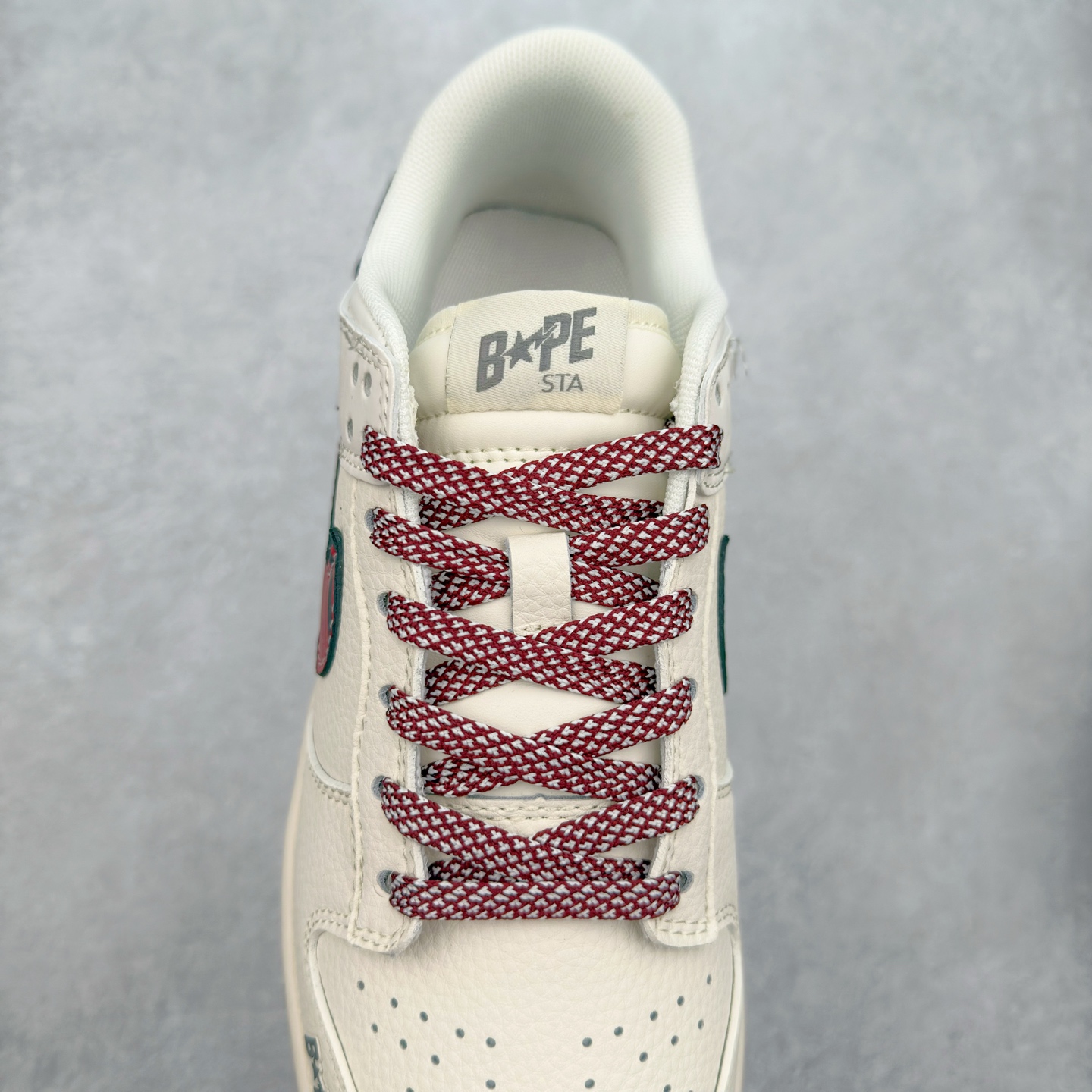 图片[5]-NK Dunk Low 定制配色 JJ2508-561 大厂出品 极力推荐 原装头层材料 独家版型蒸餾加工帶來的是更好的视觉和脚感体验大厂纯原品质出货 清洁度 电绣工艺 皮料切割干净无任何毛边 细节完美 实拍调校N版已经零色差零失真 百分百还原实物色彩所见即所得 不存在货不对板色差等低级问题 选购参考实物拍摄 不混卖不参货 只用心做好货严格选品 承诺混一赔十 尺码：36 36.5 37.5 38 38.5 39 40 40.5 41 42 42.5 43 44 44.5 45-选品中心