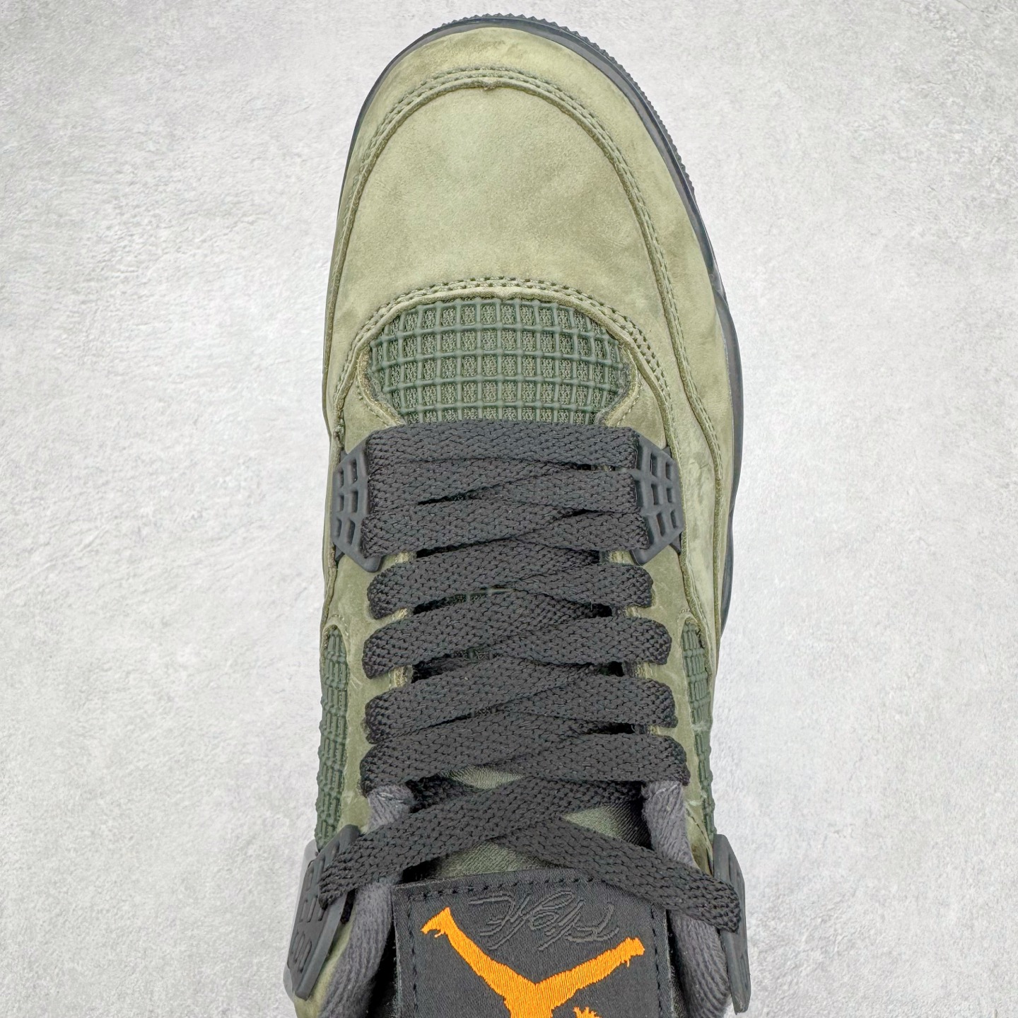 图片[4]-＃K版纯原 UNDEFEATED x Air Jordan AJ4 联名 绿黑 IB1519-200 全新升级改良 原鞋原楦原纸板同源开发 完美呈现乔4的版型 内侧正确双色网格 还原细节 原厂皮料 正确气垫颜色 正确网格工艺 正确拉帮工艺 全鞋原装材料制作 原档案原模具打造 支持全方位与正品对比 尺码：40 40.5 41 42 42.5 43 44 44.5 45 46 47.5-选品中心