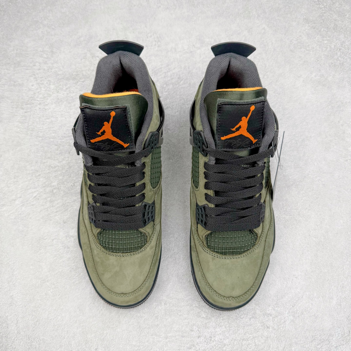 图片[2]-＃K版纯原 UNDEFEATED x Air Jordan AJ4 联名 绿黑 IB1519-200 全新升级改良 原鞋原楦原纸板同源开发 完美呈现乔4的版型 内侧正确双色网格 还原细节 原厂皮料 正确气垫颜色 正确网格工艺 正确拉帮工艺 全鞋原装材料制作 原档案原模具打造 支持全方位与正品对比 尺码：40 40.5 41 42 42.5 43 44 44.5 45 46 47.5-选品中心