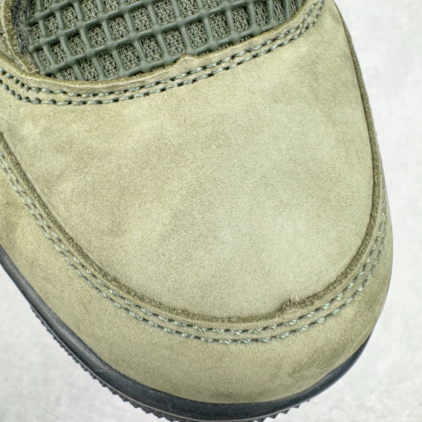 图片[15]-＃K版纯原 UNDEFEATED x Air Jordan AJ4 联名 绿黑 IB1519-200 全新升级改良 原鞋原楦原纸板同源开发 完美呈现乔4的版型 内侧正确双色网格 还原细节 原厂皮料 正确气垫颜色 正确网格工艺 正确拉帮工艺 全鞋原装材料制作 原档案原模具打造 支持全方位与正品对比 尺码：40 40.5 41 42 42.5 43 44 44.5 45 46 47.5-选品中心