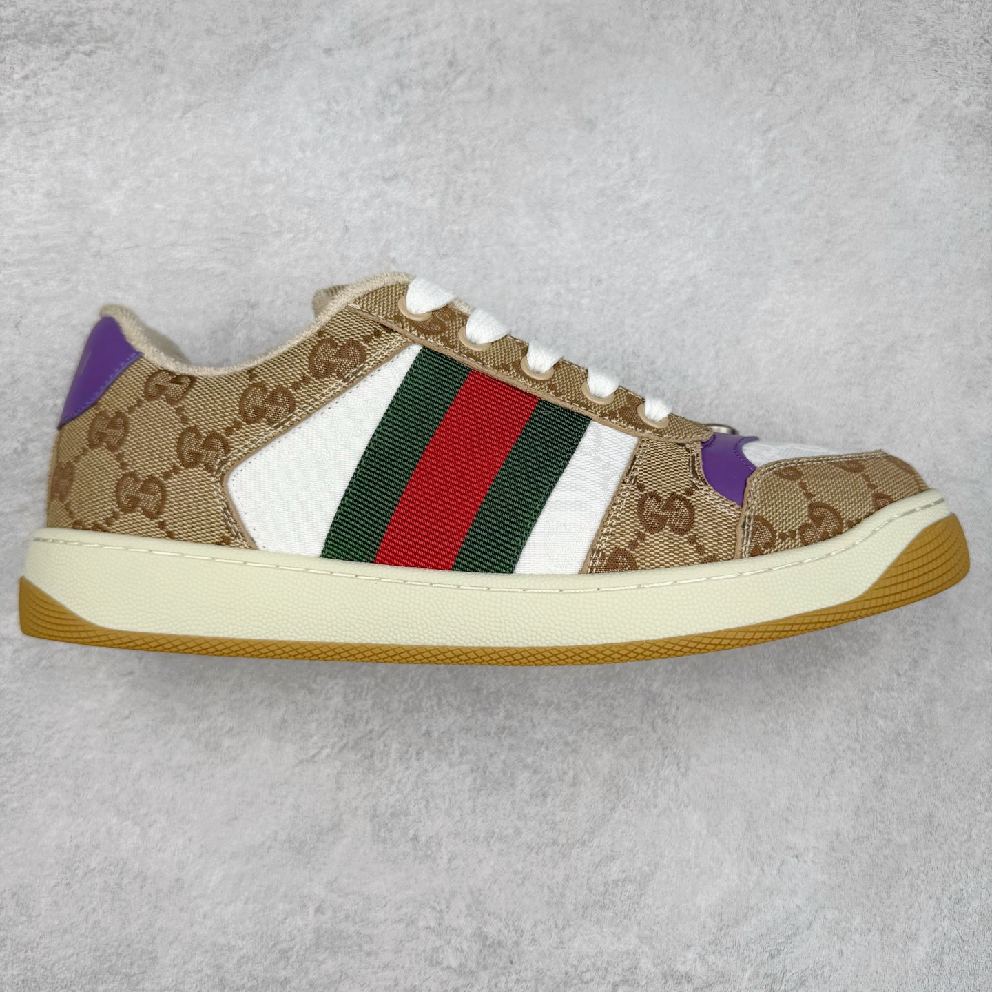 ＃纯原 Gucci 古驰 Screener 运动休闲时装奢侈品系列 GG珐琅扣 擦脏做旧小脏鞋 高端零售海淘商家混卖版本 东莞纯原品质 原鞋对照工艺生产 原厂一致色泽度玛瑙珐琅GG扣 原版一致鞋舌鞋带处擦脏工艺 全套原版包装外盒配件 意大利进口磨砂头层牛皮 后跟原版一致哑光丝印烫金字体 后跟和原版一致有随机擦脏擦破皮效果正品每双都会有的工艺（中底内侧松紧带官网一致5465517正品产地编码 全网独家复刻细节 ）同源出厂真丝绸防尘鞋套袋 原装雪梨形超软沙绒纸团，工艺无缝细空胶技术，原版一致私模开发大底 全网独家。文案真实见鞋可对比文案 见鞋可对比正品 完全不吹嘘 全网最好的脏鞋版本 原版官方半码 最大到46 市售最顶级 配色最全版本 尺码：40 40.5 41 41.5 42 42.5 43 43.5 44 45 46-选品中心