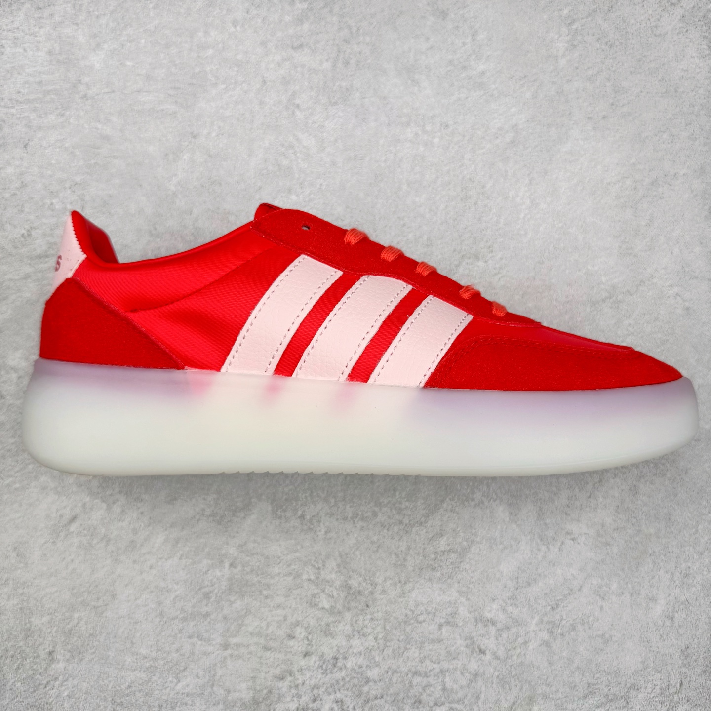 AD Barreda Decode 阿迪舒适减震低帮休闲板鞋 货号：JP9669 尺码：36 36.5 37.5 38 38.5 39 40 40.5 41 42 42.5 43 44 44.5 45-选品中心