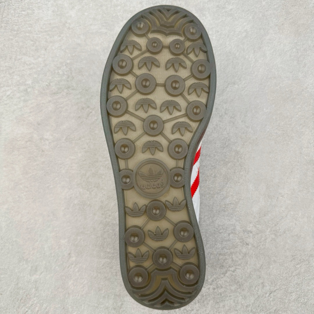 图片[9]-＃KZ神版 AD Original Gazelle Indoor Trainers 瞪羚室内鞋系列低帮复古百搭休闲运动德训风板鞋 II0013 独家前帮工艺加持 全套原纸板楦头开发 每道工序同步公司流程 确保原汁原味 完美呈现原鞋版型 原厂高频磨具加持 精准内部资源对接 Logo字体百分百还原 原厂特供纳米纤维板 区别市面劣质纸板中底 原厂海玻璃鞋垫 中置乳胶足弓支撑垫 正确3/2横条宽版背胶 一比一鞋头弧度高度鞋身弧度 烫金亮度高频深浅同步原鞋 独家私模最大47.5 半透明橡胶大底 原厂定制长毛翻毛皮组合环保纤维革鞋面 原厂港宝加持定型后跟R度完美 原厂高频磨具加持 Logo字体 凹凸明显 轮廓分明 描漆定位精准 三道杠为尖角45°锯齿状 高频立体感很强 区别圆形锯齿 已最大程度还原公司 欢迎对比 将复古进行到底 简约流畅 三十年不变经典 这款Gazelle运动鞋 无论面料、配色、质感或设计 都只在重现其1991年原款的经典 皮革鞋面 撞色三条纹和鞋跟标的设计 力求呈现90年代的经典复古风潮 Samba火热的同时 也带动了其它的复古鞋型 Gazelle便是其中一只 Gazelle Indoor拥有包边更宽的T字型鞋头 更好的保护运动员的前掌 浓浓的复古氛围感 非常适合现在流行的Cleanfit风格 尺码：35.5 36 36.5 37 38 38.5 39 40 40.5 41 42 42.5 43 44-选品中心