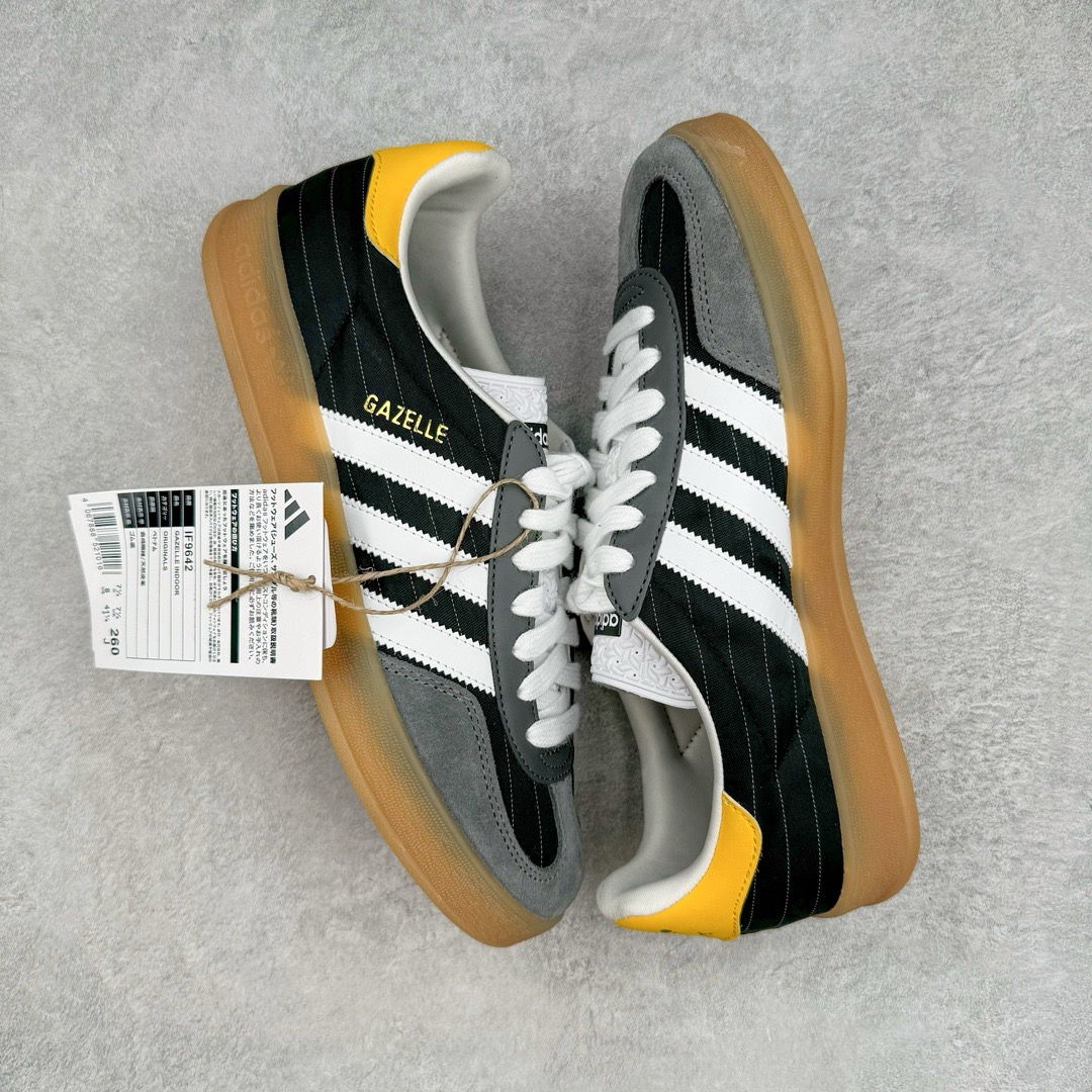 图片[3]-＃KZ神版 AD Original Gazelle Indoor Trainers 瞪羚室内鞋系列低帮复古百搭休闲运动德训风板鞋 IF9642 独家前帮工艺加持 全套原纸板楦头开发 每道工序同步公司流程 确保原汁原味 完美呈现原鞋版型 原厂高频磨具加持 精准内部资源对接 Logo字体百分百还原 原厂特供纳米纤维板 区别市面劣质纸板中底 原厂海玻璃鞋垫 中置乳胶足弓支撑垫 正确3/2横条宽版背胶 一比一鞋头弧度高度鞋身弧度 烫金亮度高频深浅同步原鞋 独家私模最大47.5 半透明橡胶大底 原厂定制长毛翻毛皮组合环保纤维革鞋面 原厂港宝加持定型后跟R度完美 原厂高频磨具加持 Logo字体 凹凸明显 轮廓分明 描漆定位精准 三道杠为尖角45°锯齿状 高频立体感很强 区别圆形锯齿 已最大程度还原公司 欢迎对比 将复古进行到底 简约流畅 三十年不变经典 这款Gazelle运动鞋 无论面料、配色、质感或设计 都只在重现其1991年原款的经典 皮革鞋面 撞色三条纹和鞋跟标的设计 力求呈现90年代的经典复古风潮 Samba火热的同时 也带动了其它的复古鞋型 Gazelle便是其中一只 Gazelle Indoor拥有包边更宽的T字型鞋头 更好的保护运动员的前掌 浓浓的复古氛围感 非常适合现在流行的Cleanfit风格 尺码：35.5 36 36.5 37 38 38.5 39 40 40.5 41 42 42.5 43 44-选品中心
