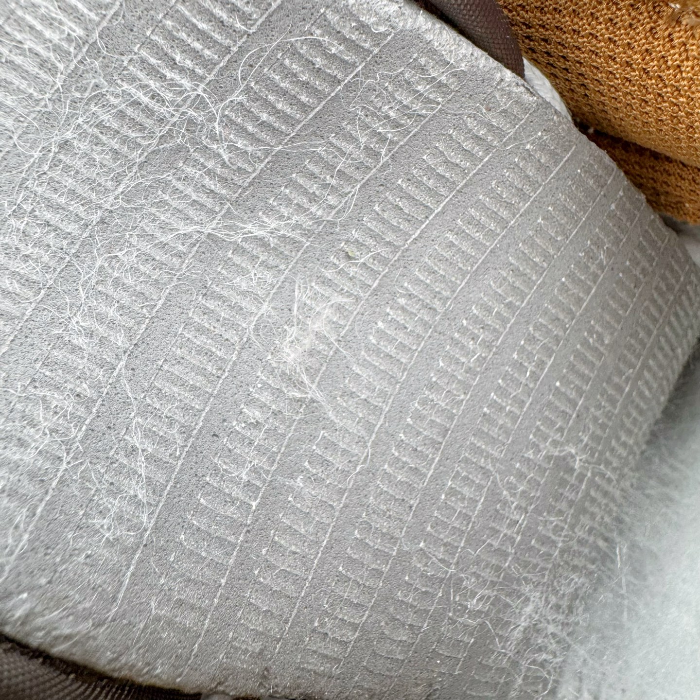 图片[20]-＃KZ神版 NK SB Dunk Low\\\”Year of the Rabbit\\\” CNY中国年兔年广州限定米白棕 FD4203-211 毫无疑问市场中端王者 全码福利开炸 长期补货价格一步到位 毫无疑问市场中端王者 实力大厂出品 新配色陆续开发 利润个位数只为口碑 全套原纸板楦头开发 确保原汁原味 完美呈现DUNK版型 一比一鞋头弧度高度鞋身弧度 此版本只针对中端市场 皮料材质有所更替 其他数据细节工艺流程均保持一致 绝不口嗨 细节品控鞋型随意对比 独家私模官方第六代原厂航空铝磨具打磨大底 鞋头坡度极致还原 无解鞋型 原盒原配 圈内天花板工艺 原厂玻璃冲刀 超高清洁度 全鞋零毛边皮料切割 原厂中底布点胶 中底布拉帮走线遵循公司 尺码：36 36.5 37.5 38 38.5 39 40 40.5 41 42 42.5 43 44 44.5 45 46 47.5 48.5-选品中心