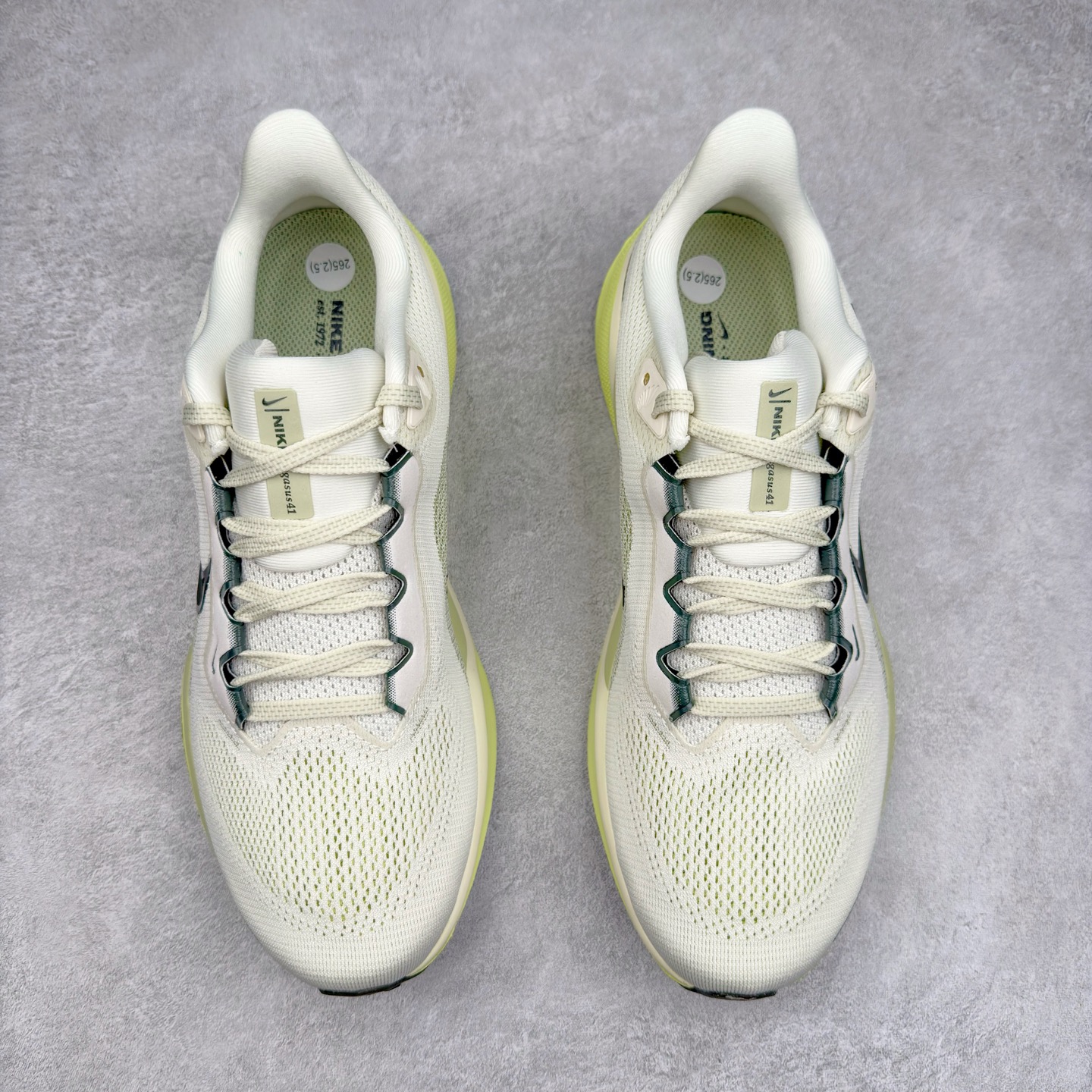 图片[2]-＃TG纯原 NK Zoom Pegasus 飞马41代马拉松系列网面透气缓震疾速跑鞋 独家渠道 市面未流通批次 奥莱直播间499 599一样的东西 碾压市面现存所有版本 公司一样的东西 超值回馈 帮你省钱 拥有 Zoom Air 一如既往的稳定感和流畅感 鞋面采用工程网眼设计 为特定高热区域营造出色透气性 进一步增加鞋面的穿孔数量 让足部能够快速散热 中足搭配 Flywire 飞线 在高速运动时营造舒适稳定的贴合感 内置Zoon气垫加持 动力十足 尺码：36 36.5 37.5 38 38.5 39 40 40.5 41 42 42.5 43 44 44.5 45-选品中心