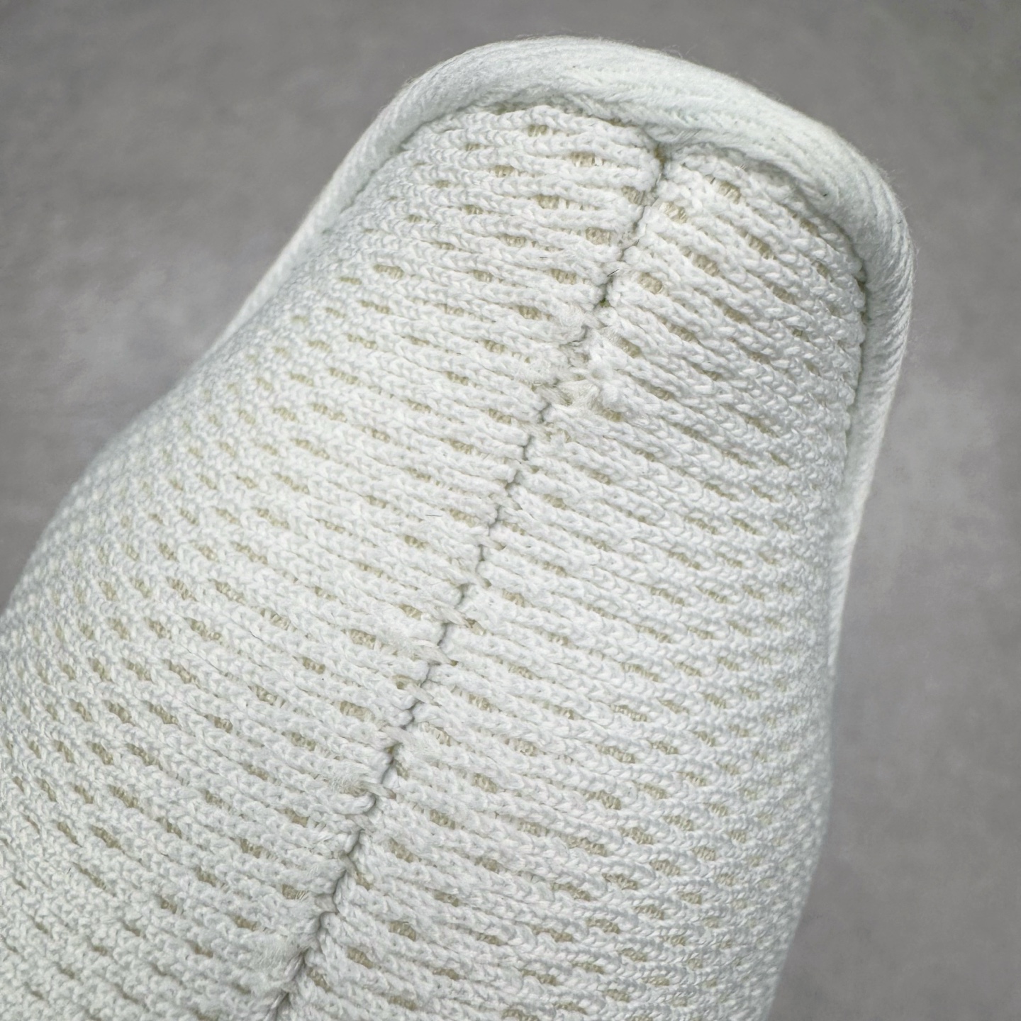 图片[19]-＃TG纯原 NK Zoom Pegasus 飞马41代马拉松系列网面透气缓震疾速跑鞋 独家渠道 市面未流通批次 奥莱直播间499 599一样的东西 碾压市面现存所有版本 公司一样的东西 超值回馈 帮你省钱 拥有 Zoom Air 一如既往的稳定感和流畅感 鞋面采用工程网眼设计 为特定高热区域营造出色透气性 进一步增加鞋面的穿孔数量 让足部能够快速散热 中足搭配 Flywire 飞线 在高速运动时营造舒适稳定的贴合感 内置Zoon气垫加持 动力十足 尺码：36 36.5 37.5 38 38.5 39 40 40.5 41 42 42.5 43 44 44.5 45-选品中心