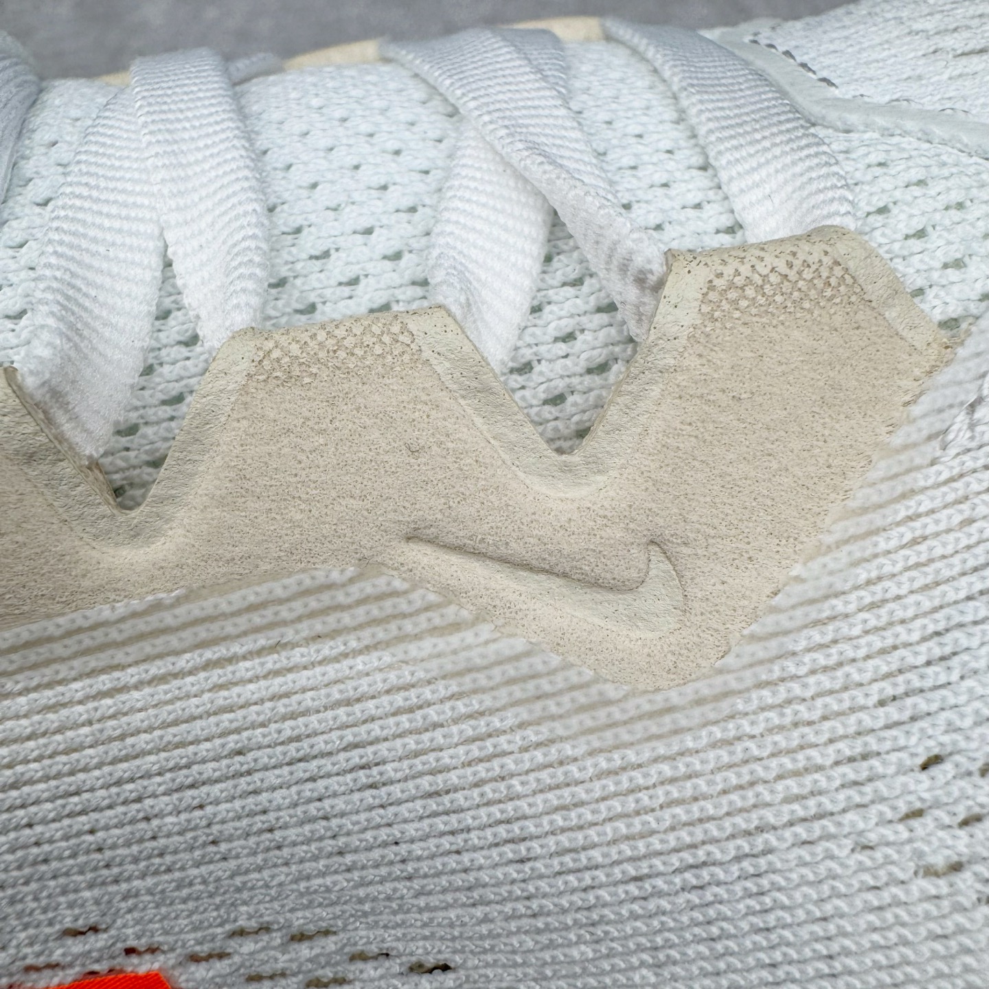 图片[22]-＃TG纯原 NK Zoom Pegasus 飞马41代马拉松系列网面透气缓震疾速跑鞋 独家渠道 市面未流通批次 奥莱直播间499 599一样的东西 碾压市面现存所有版本 公司一样的东西 超值回馈 帮你省钱 拥有 Zoom Air 一如既往的稳定感和流畅感 鞋面采用工程网眼设计 为特定高热区域营造出色透气性 进一步增加鞋面的穿孔数量 让足部能够快速散热 中足搭配 Flywire 飞线 在高速运动时营造舒适稳定的贴合感 内置Zoon气垫加持 动力十足 尺码：36 36.5 37.5 38 38.5 39 40 40.5 41 42 42.5 43 44 44.5 45-选品中心