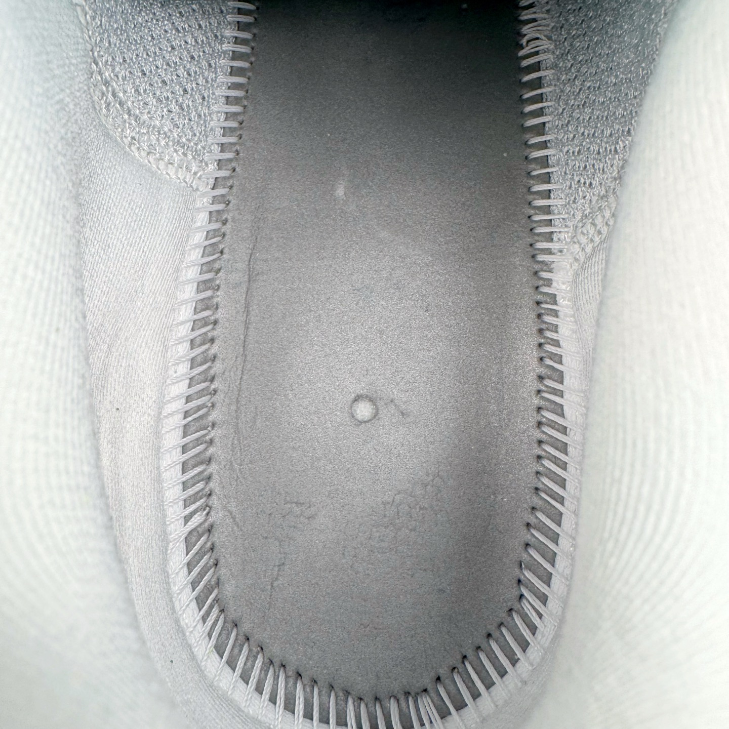 图片[10]-＃TG纯原 NK Zoom Pegasus 飞马41代马拉松系列网面透气缓震疾速跑鞋 独家渠道 市面未流通批次 奥莱直播间499 599一样的东西 碾压市面现存所有版本 公司一样的东西 超值回馈 帮你省钱 拥有 Zoom Air 一如既往的稳定感和流畅感 鞋面采用工程网眼设计 为特定高热区域营造出色透气性 进一步增加鞋面的穿孔数量 让足部能够快速散热 中足搭配 Flywire 飞线 在高速运动时营造舒适稳定的贴合感 内置Zoon气垫加持 动力十足 尺码：36 36.5 37.5 38 38.5 39 40 40.5 41 42 42.5 43 44 44.5 45-选品中心